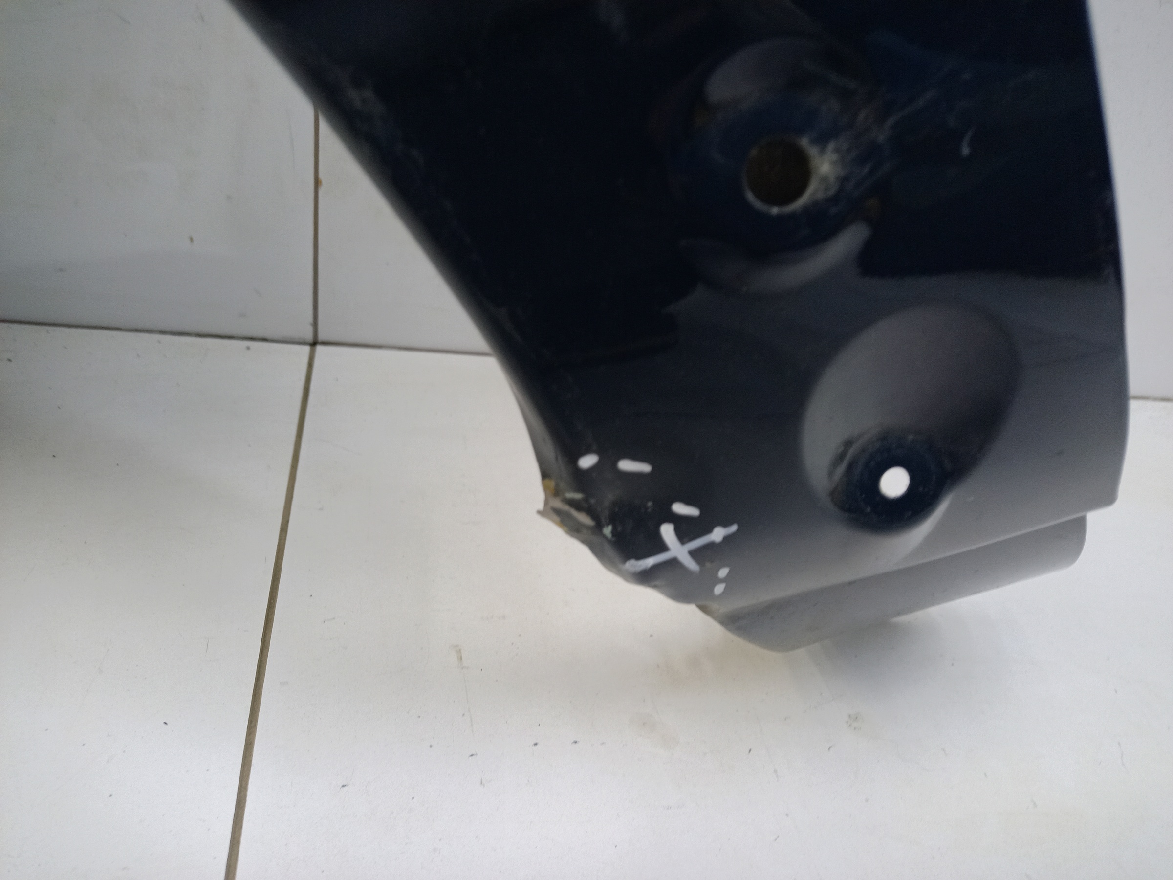 Крыло переднее левое Lada Niva Travel