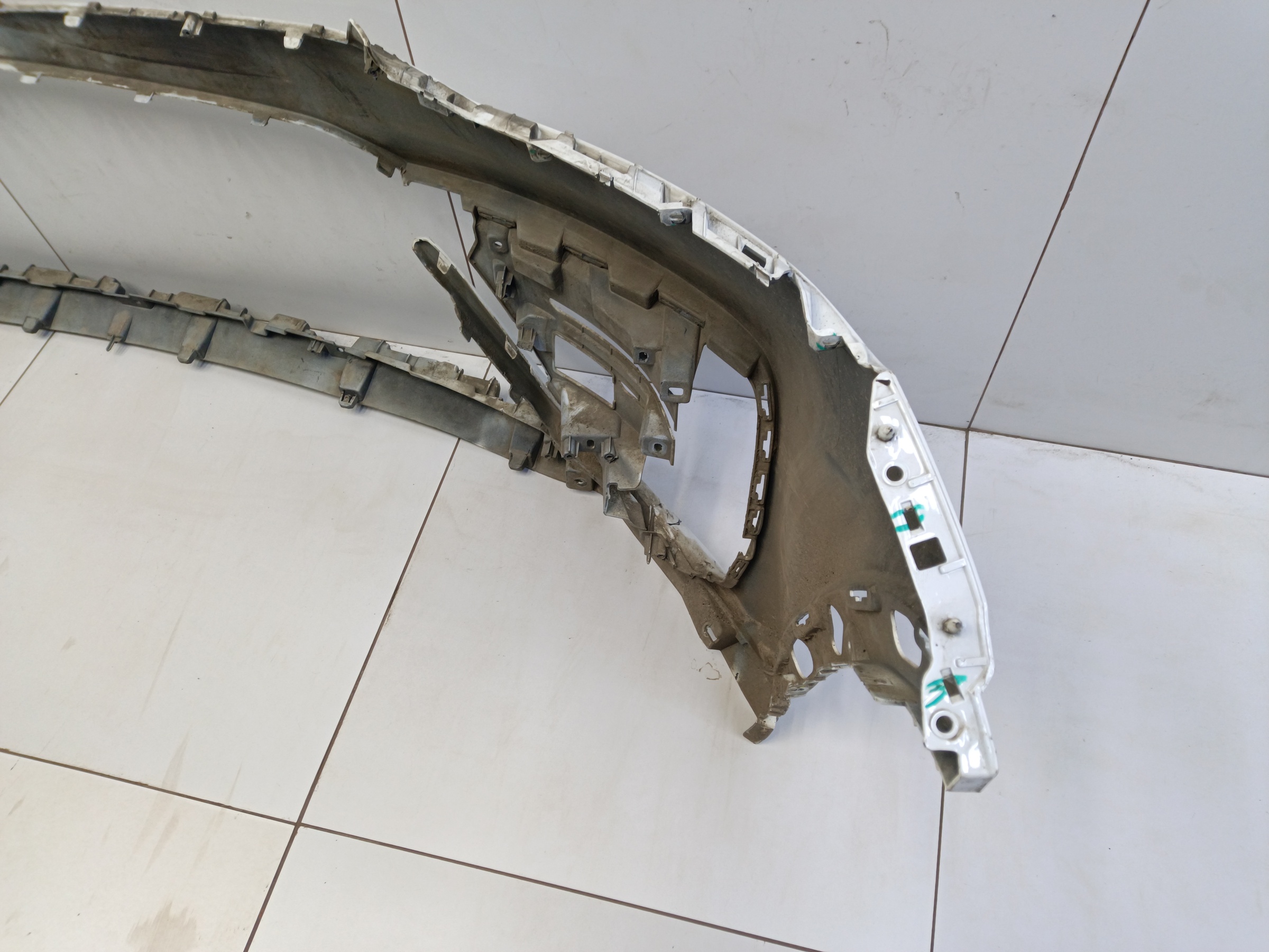 Бампер передний Geely Tugella 1