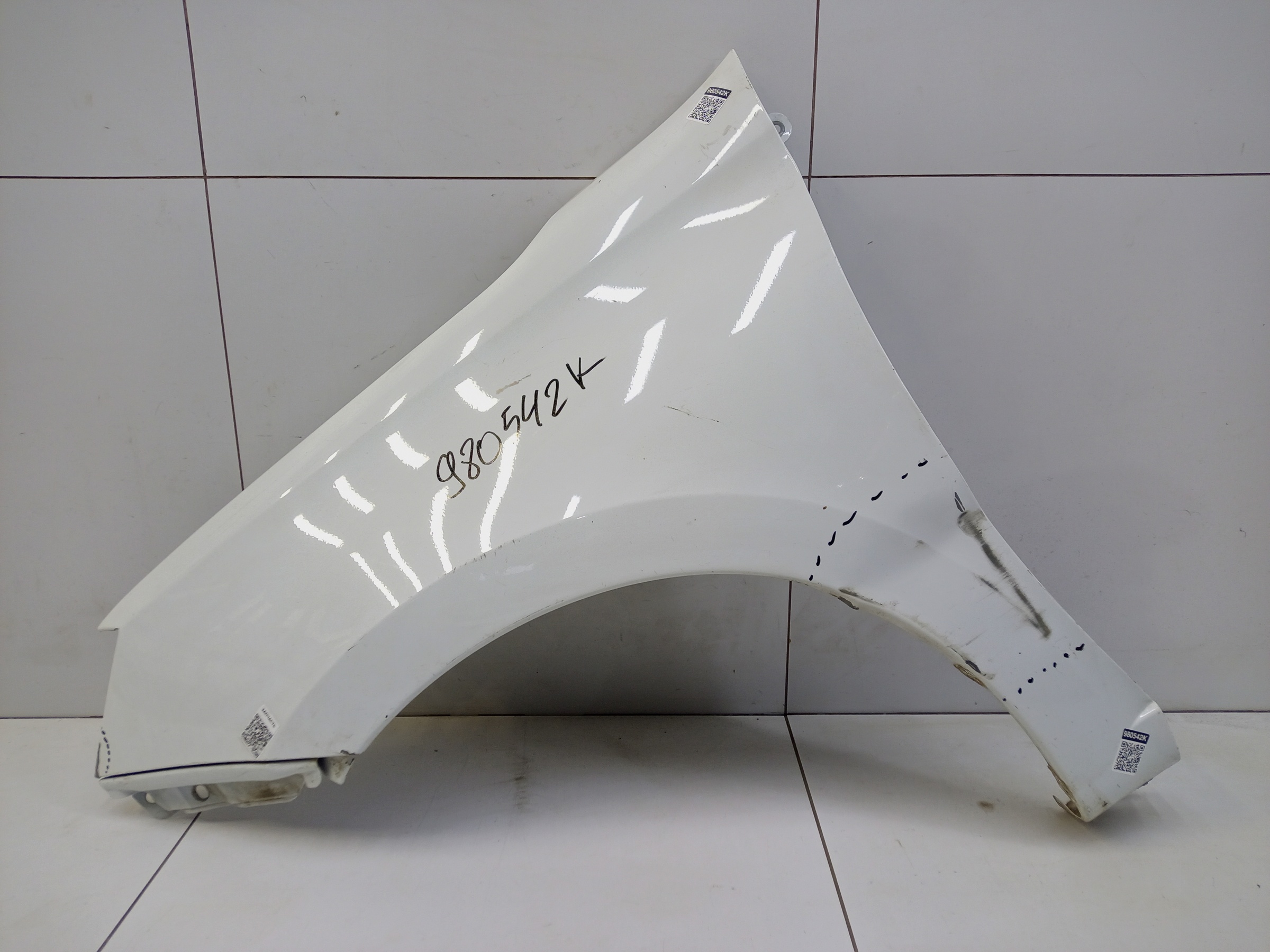 Крыло переднее левое Lada Granta 1 Restail без повторителя