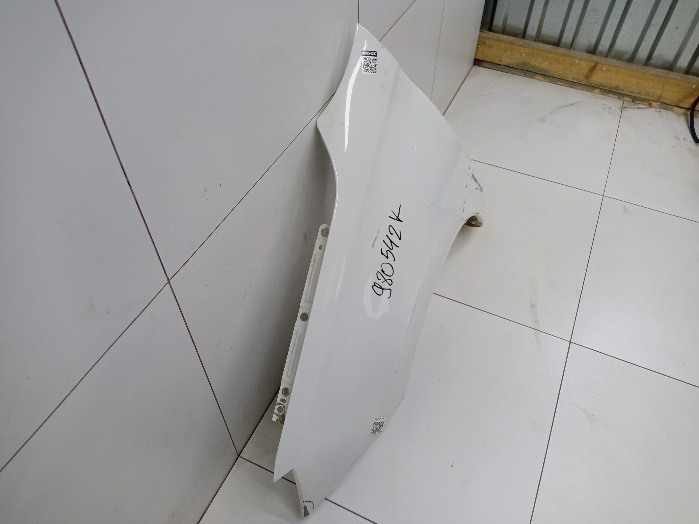 Крыло переднее левое Lada Granta 1 Restail без повторителя