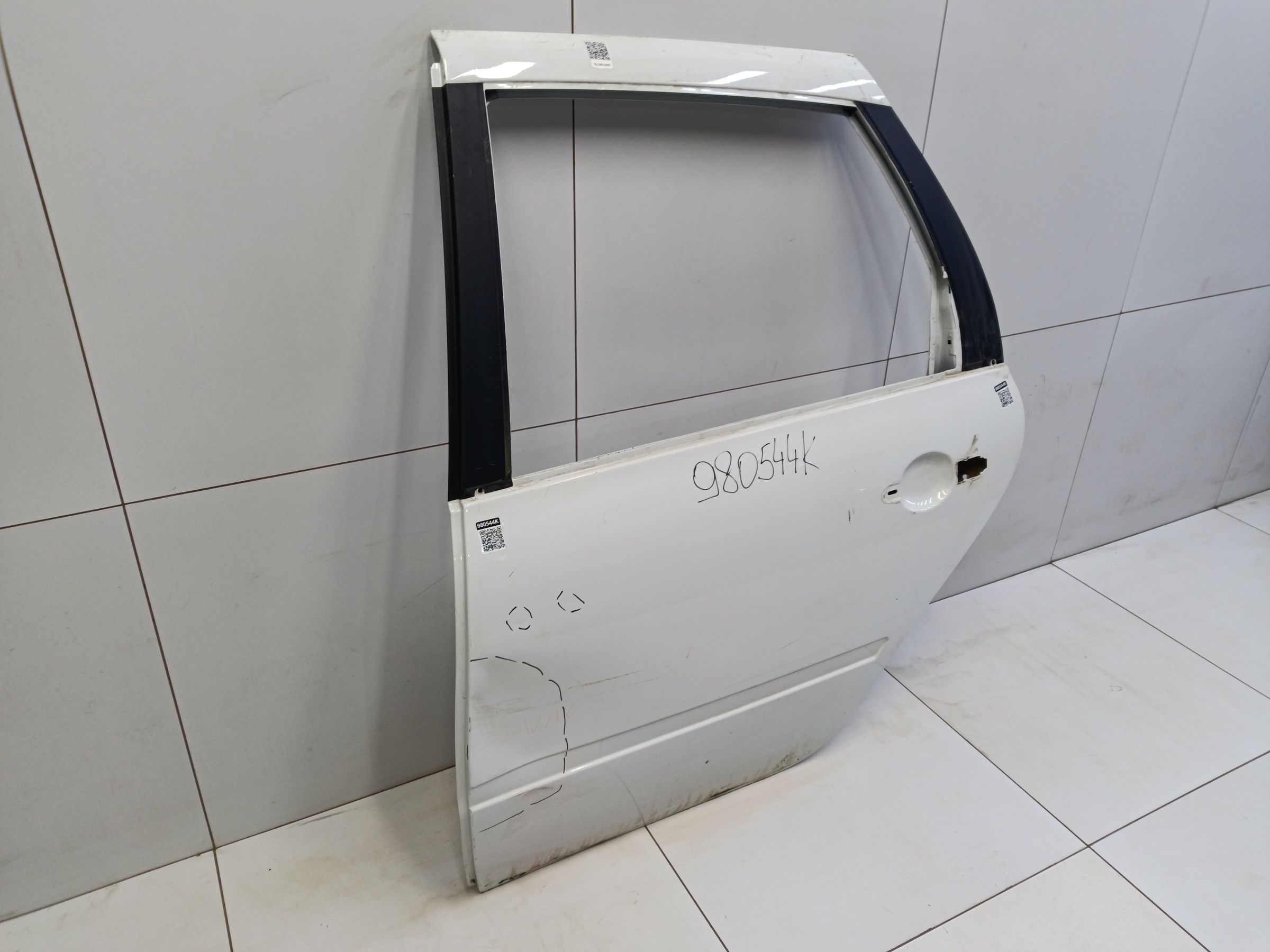 Дверь задняя левая Lada Granta 1 Sedan