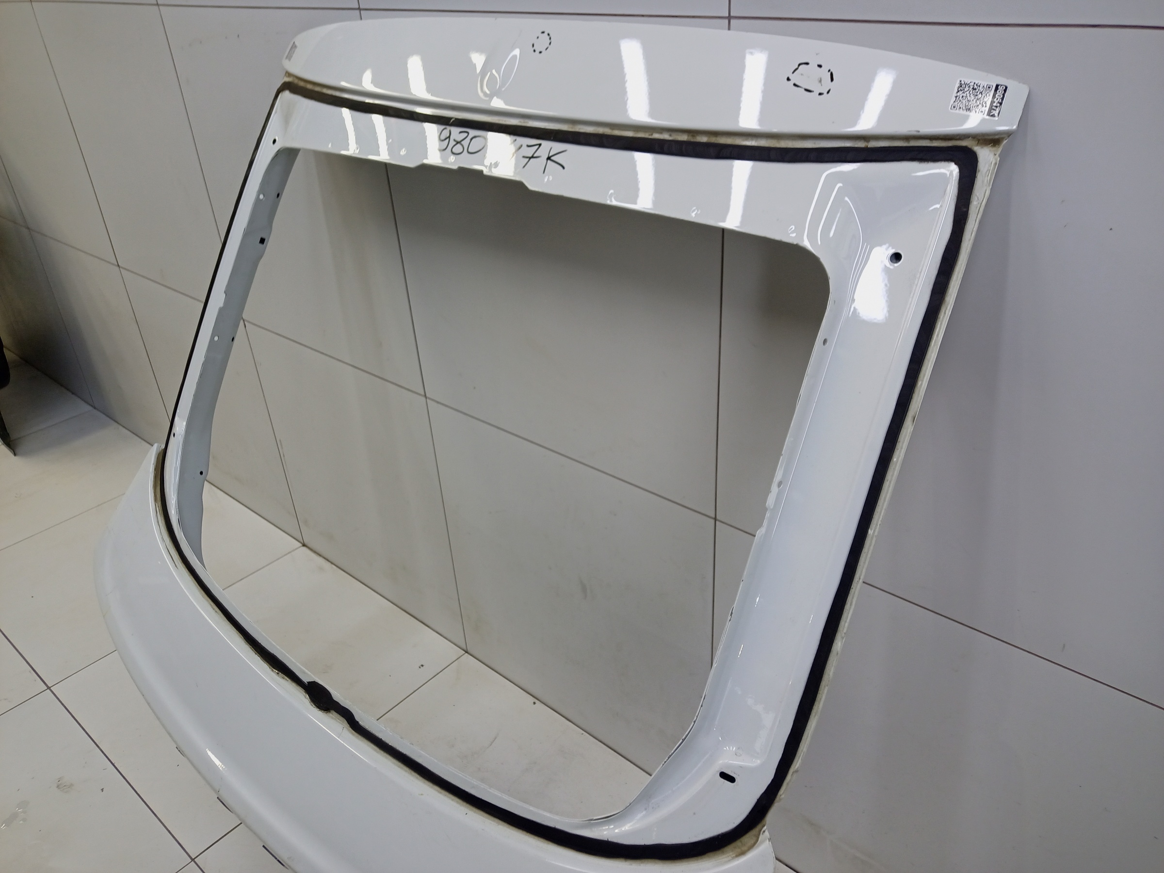 Крышка багажника Lada Granta Liftback