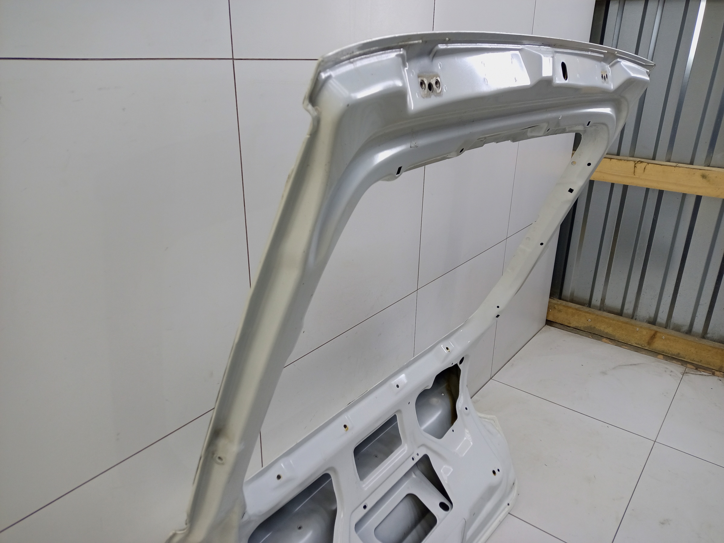 Крышка багажника Lada Granta Liftback