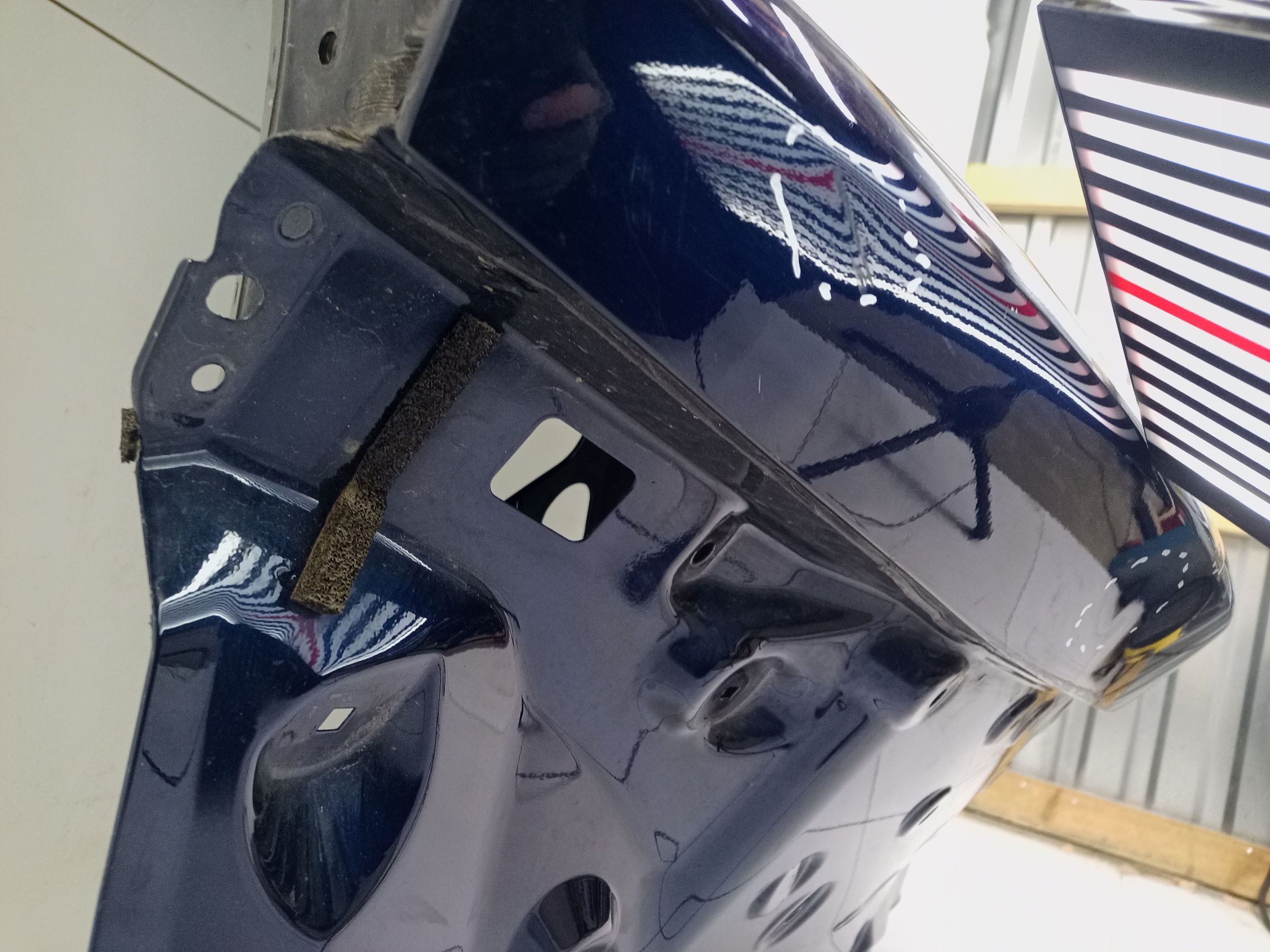 Крышка багажника Infiniti QX55