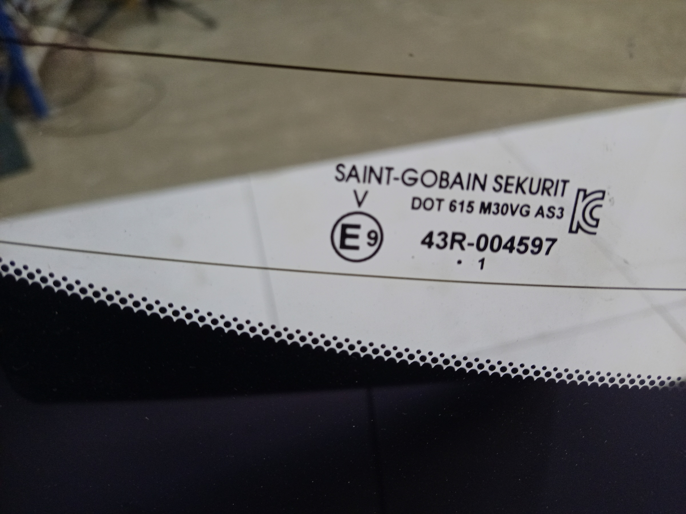 Крышка багажника Infiniti QX55