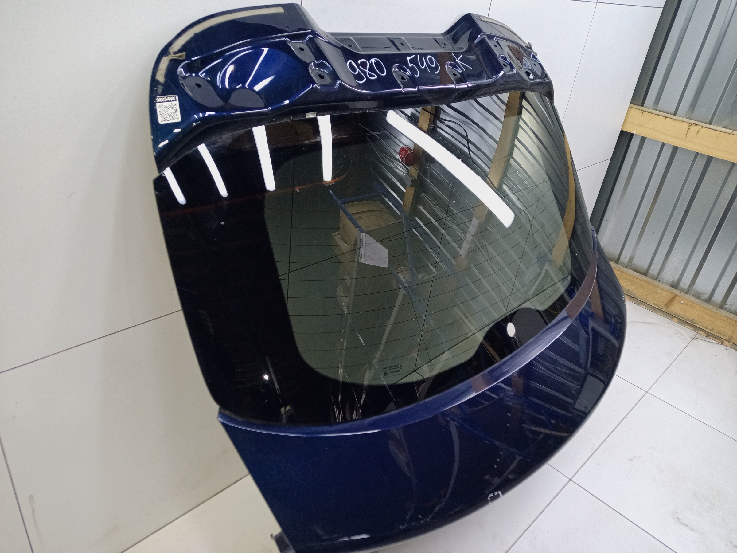 Крышка багажника Infiniti QX55