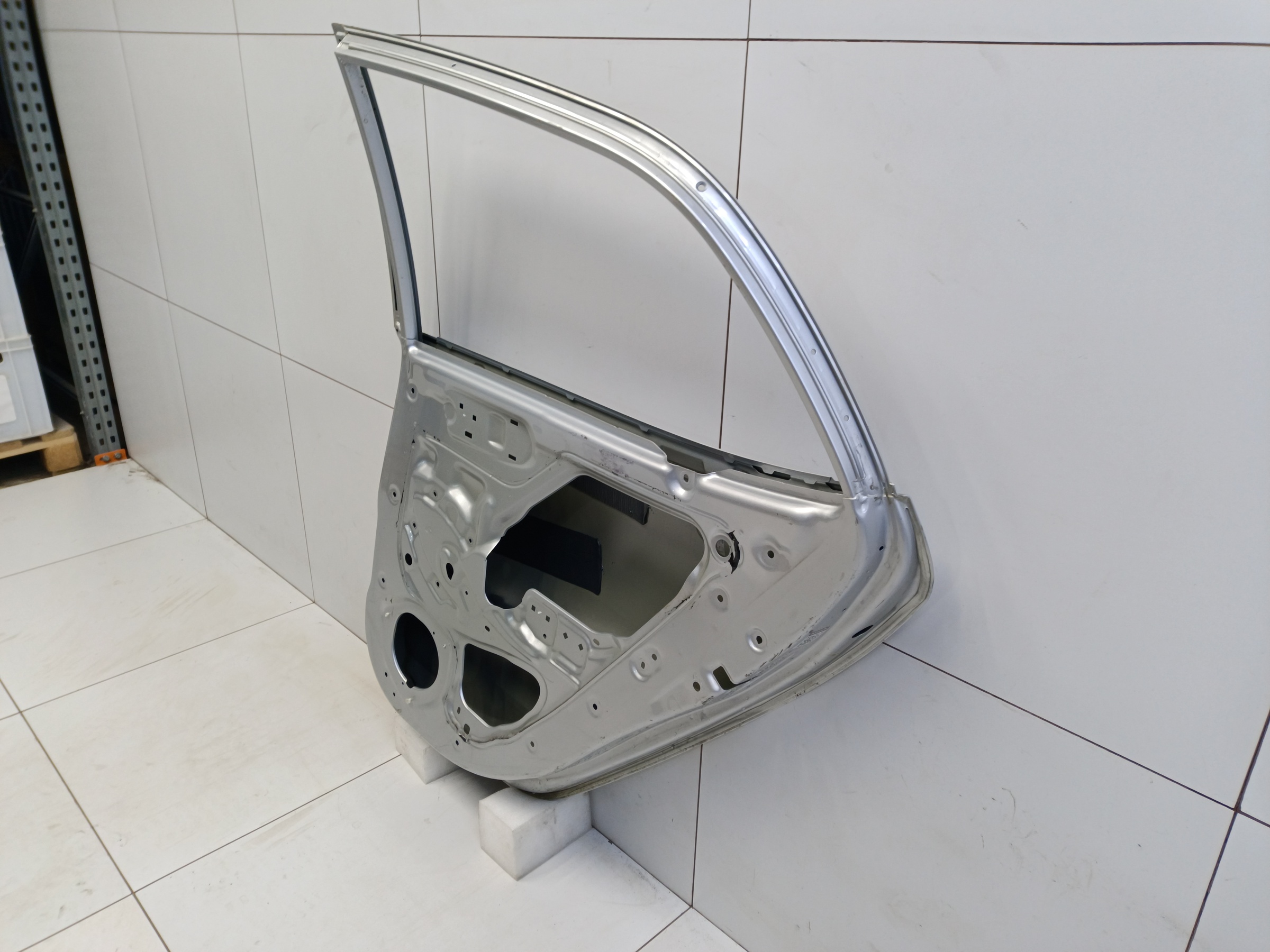 Дверь задняя правая Kia Picanto 3