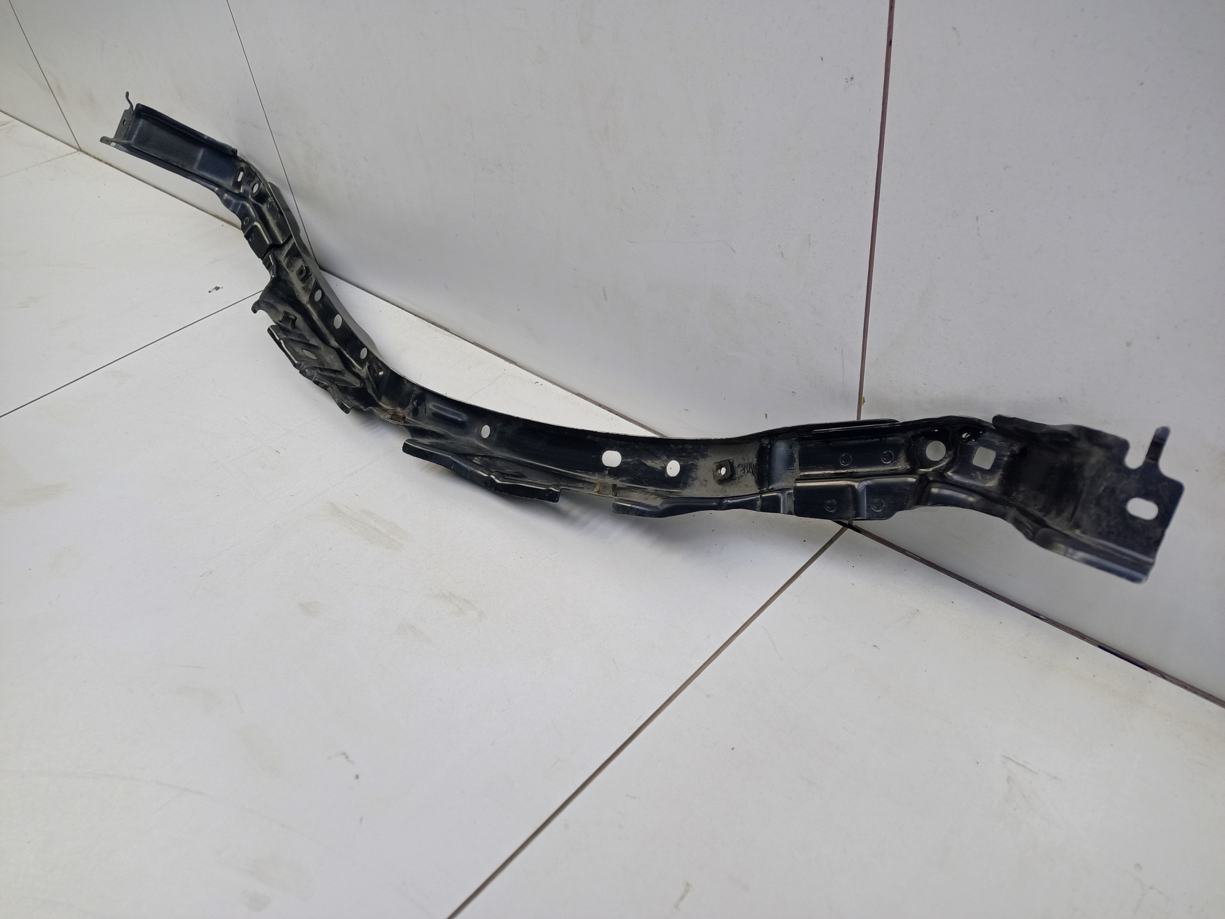 Усилитель переднего бампера верхний Toyota RAV4 CA40 Restail