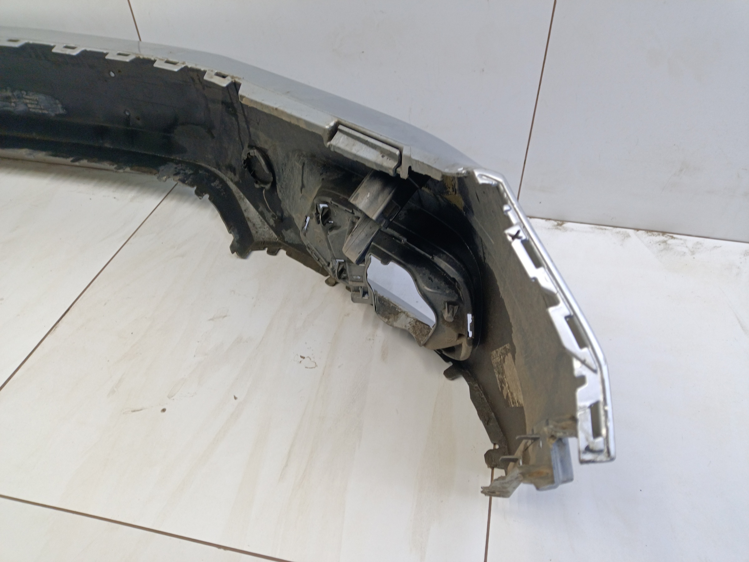 Бампер передний Volkswagen Tiguan 1 Restail