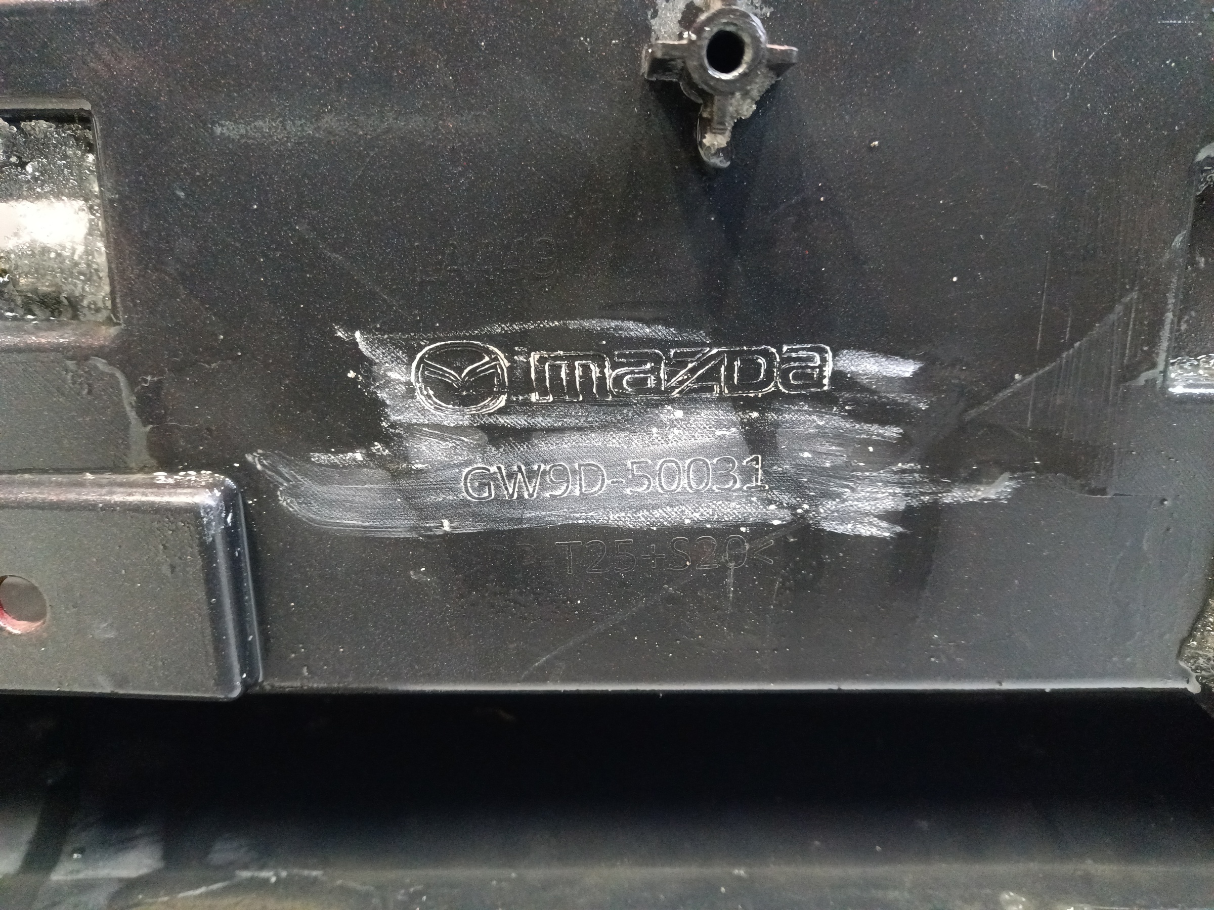 Бампер передний Mazda CX-4 1 Restail