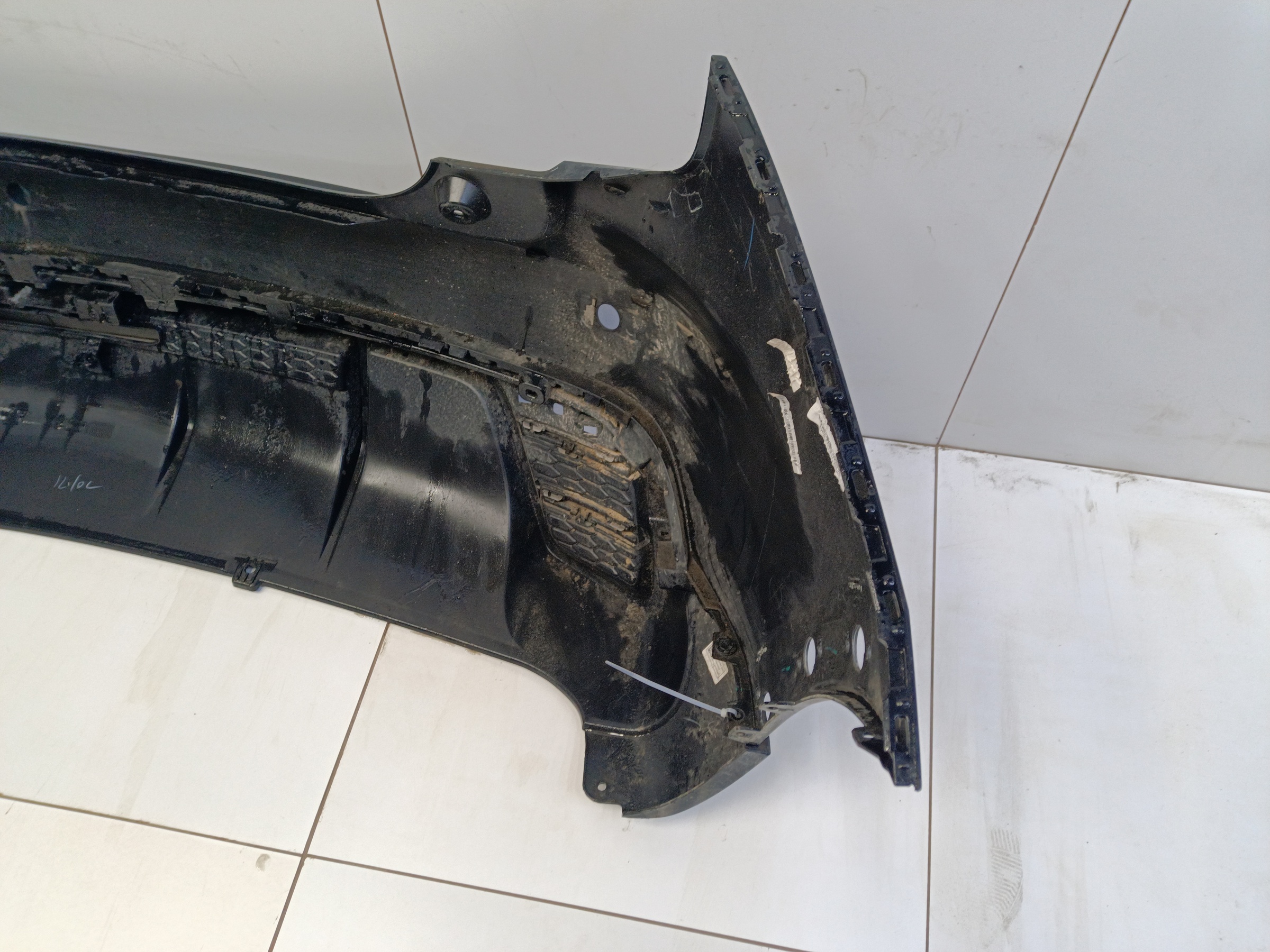 Бампер задний верхняя часть Haval Jolion Restail с отверстиями под накладки