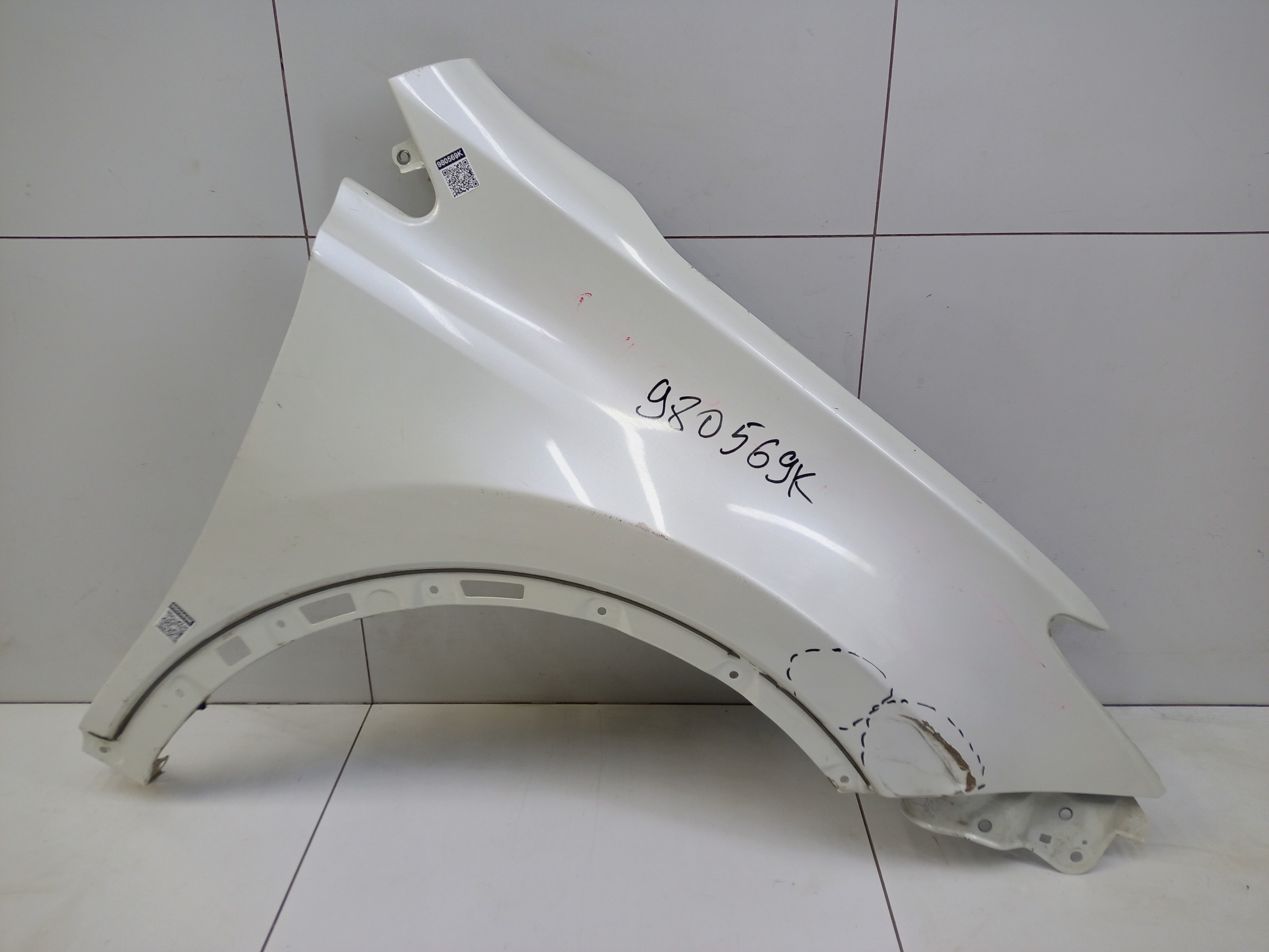 Крыло переднее правое Toyota RAV4 CA40