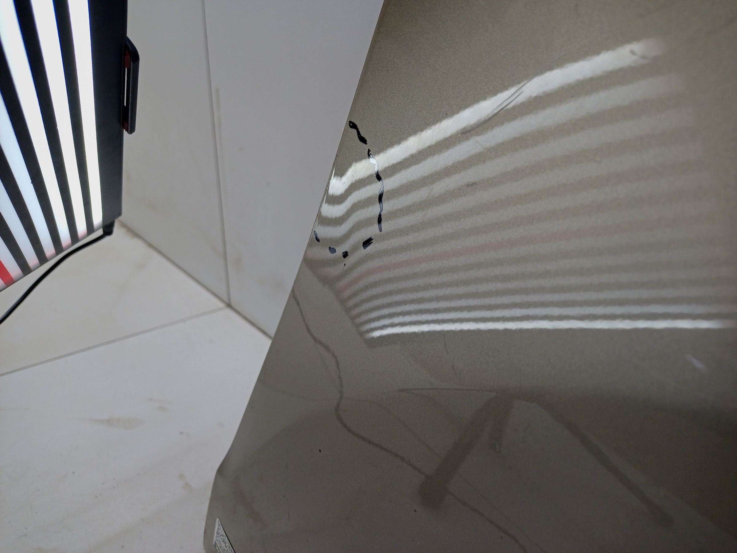 Крыло переднее правое Volkswagen Polo 5 Sedan