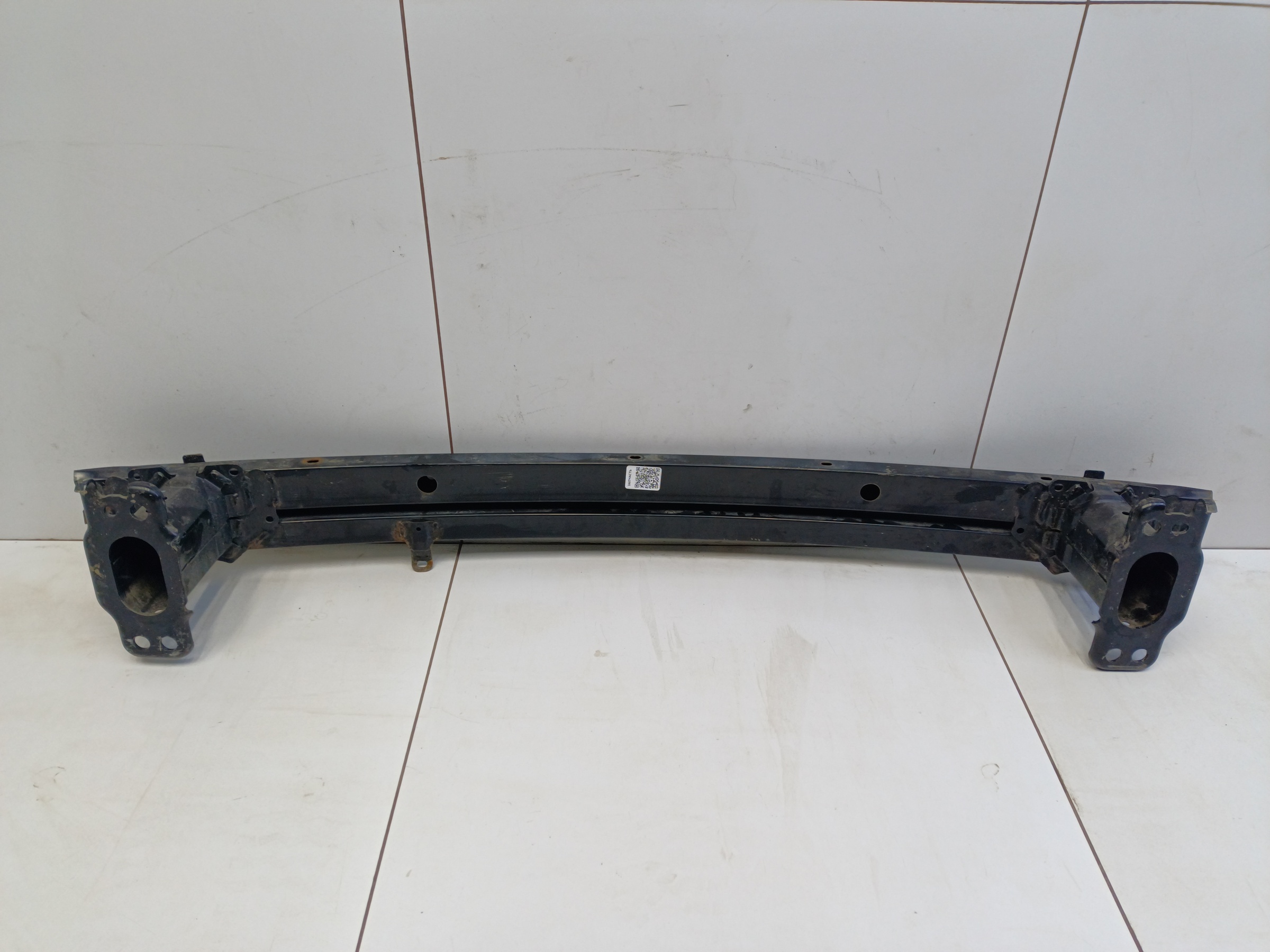 Усилитель переднего бампера Toyota RAV4 CA40