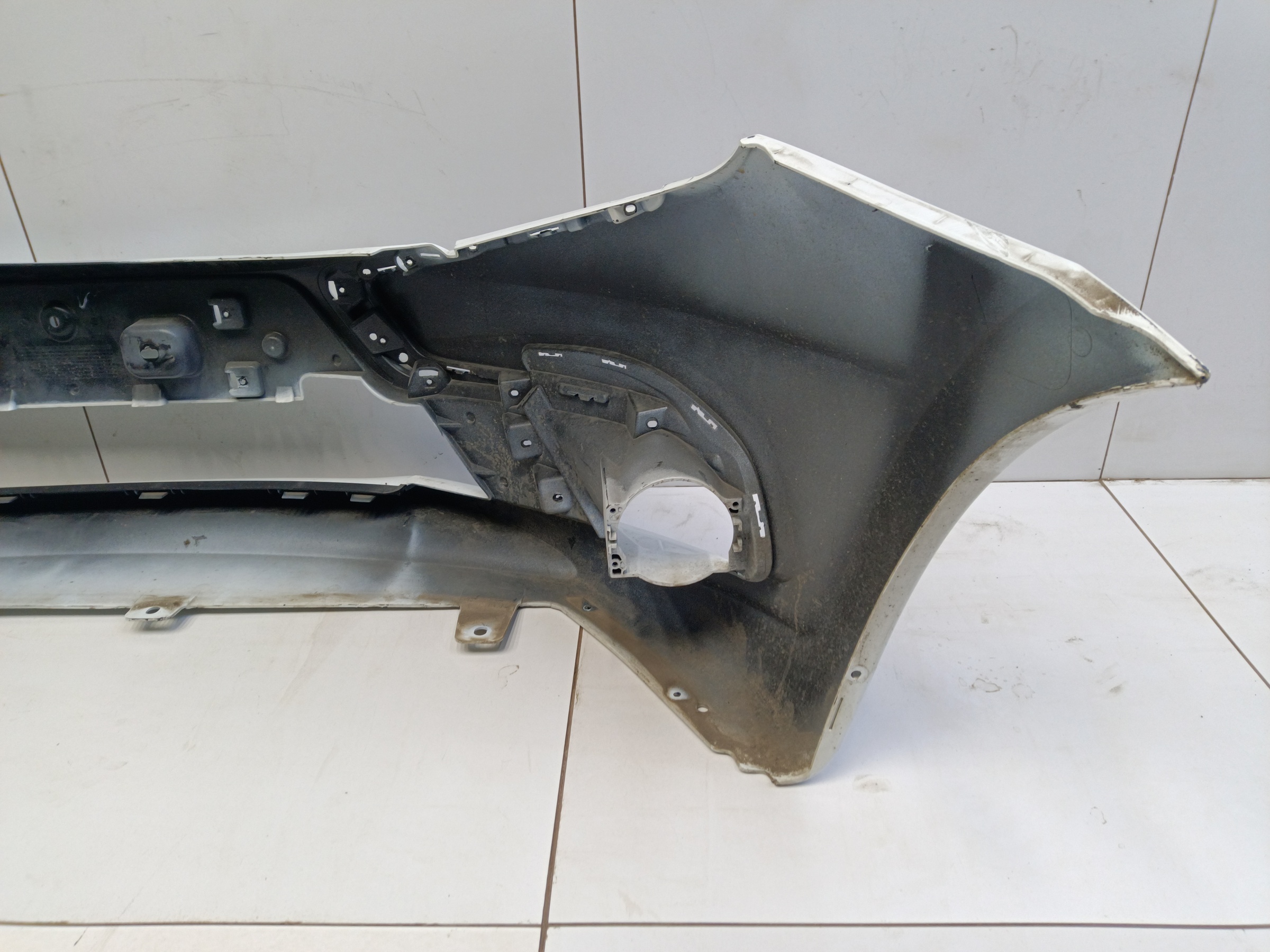 Бампер передний Lada Granta 1 Restail