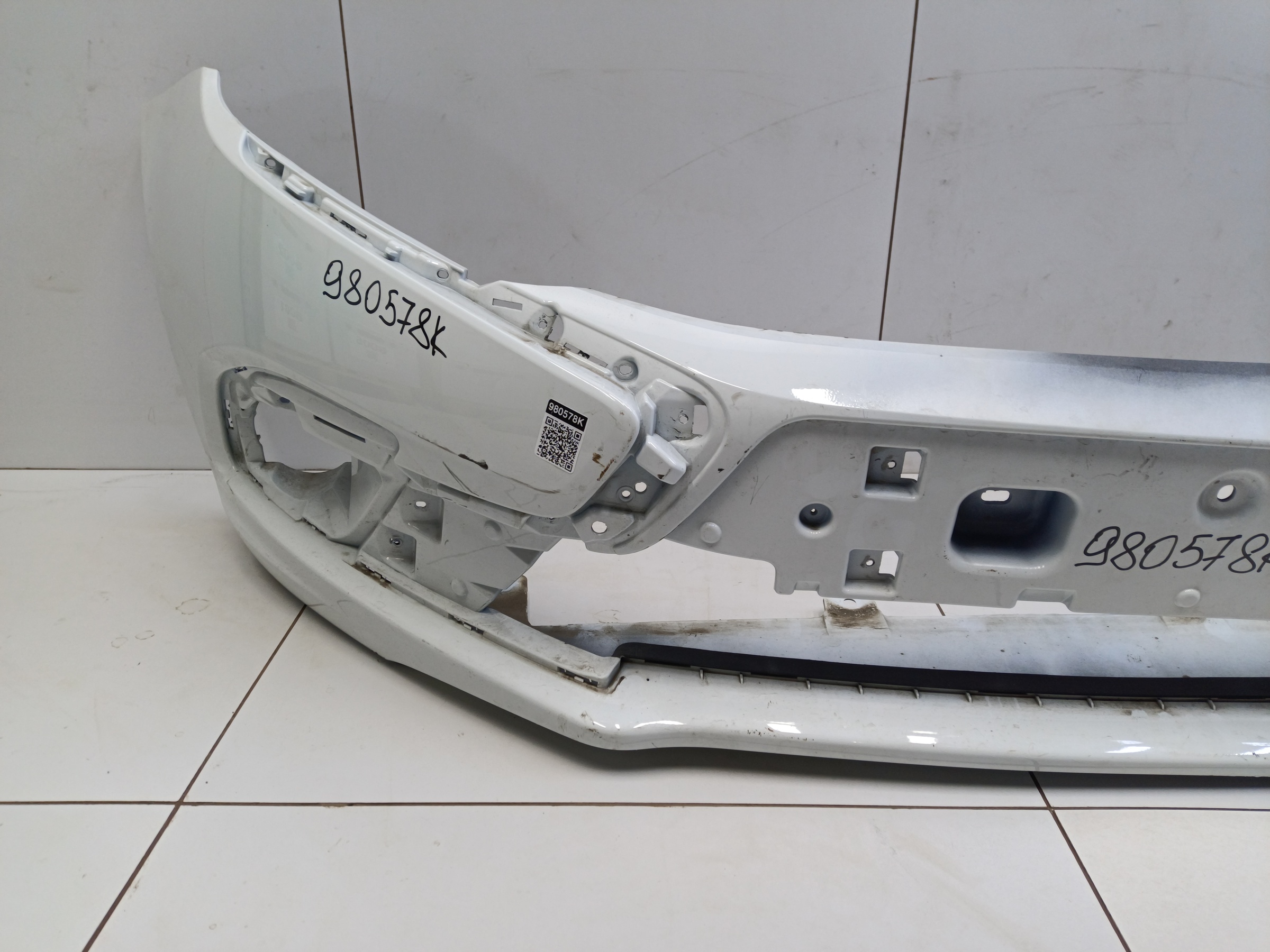 Бампер передний Lada Granta 1 Restail