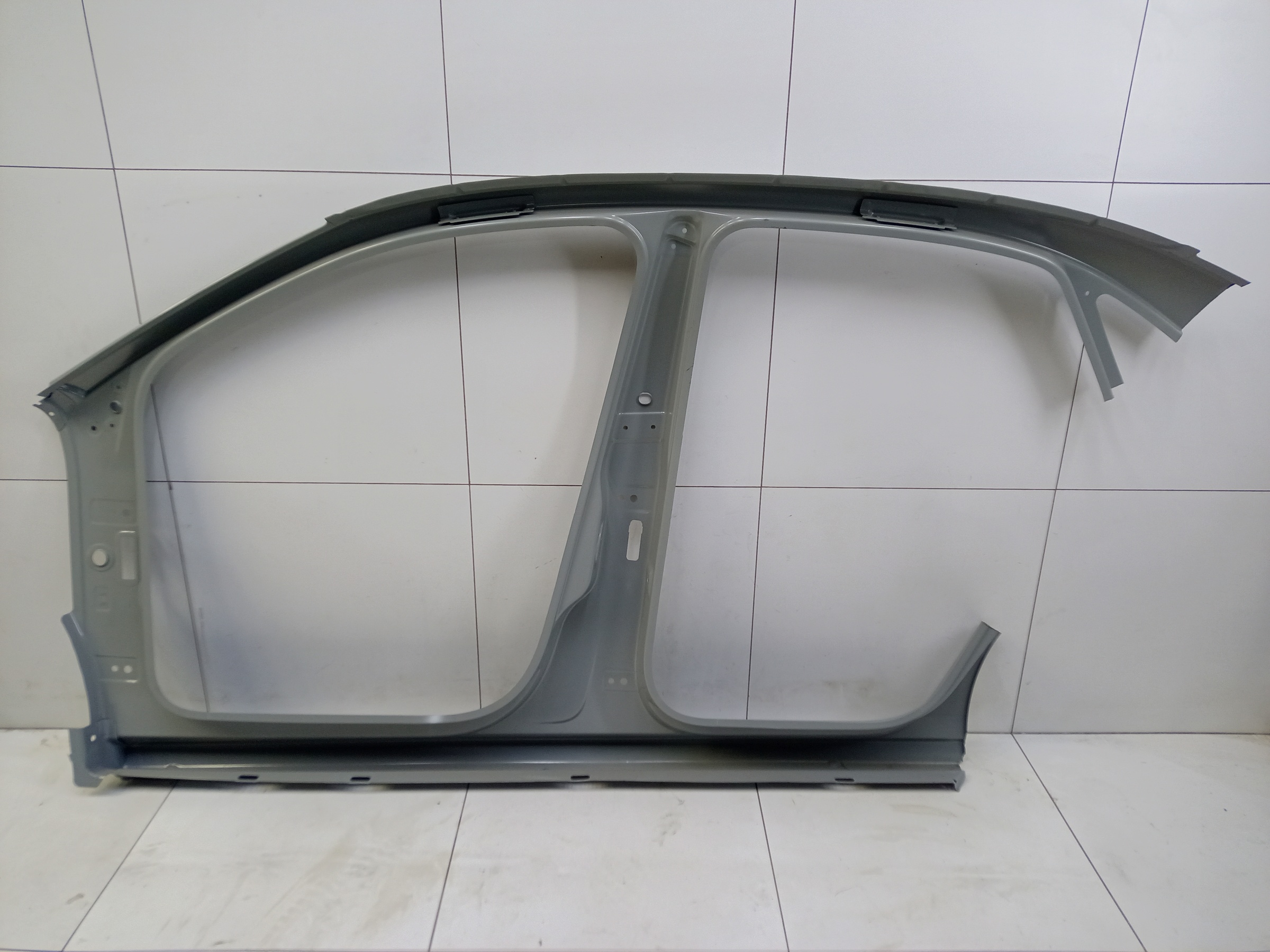 Панель кузова боковая правая Volkswagen Polo 5 Sedan