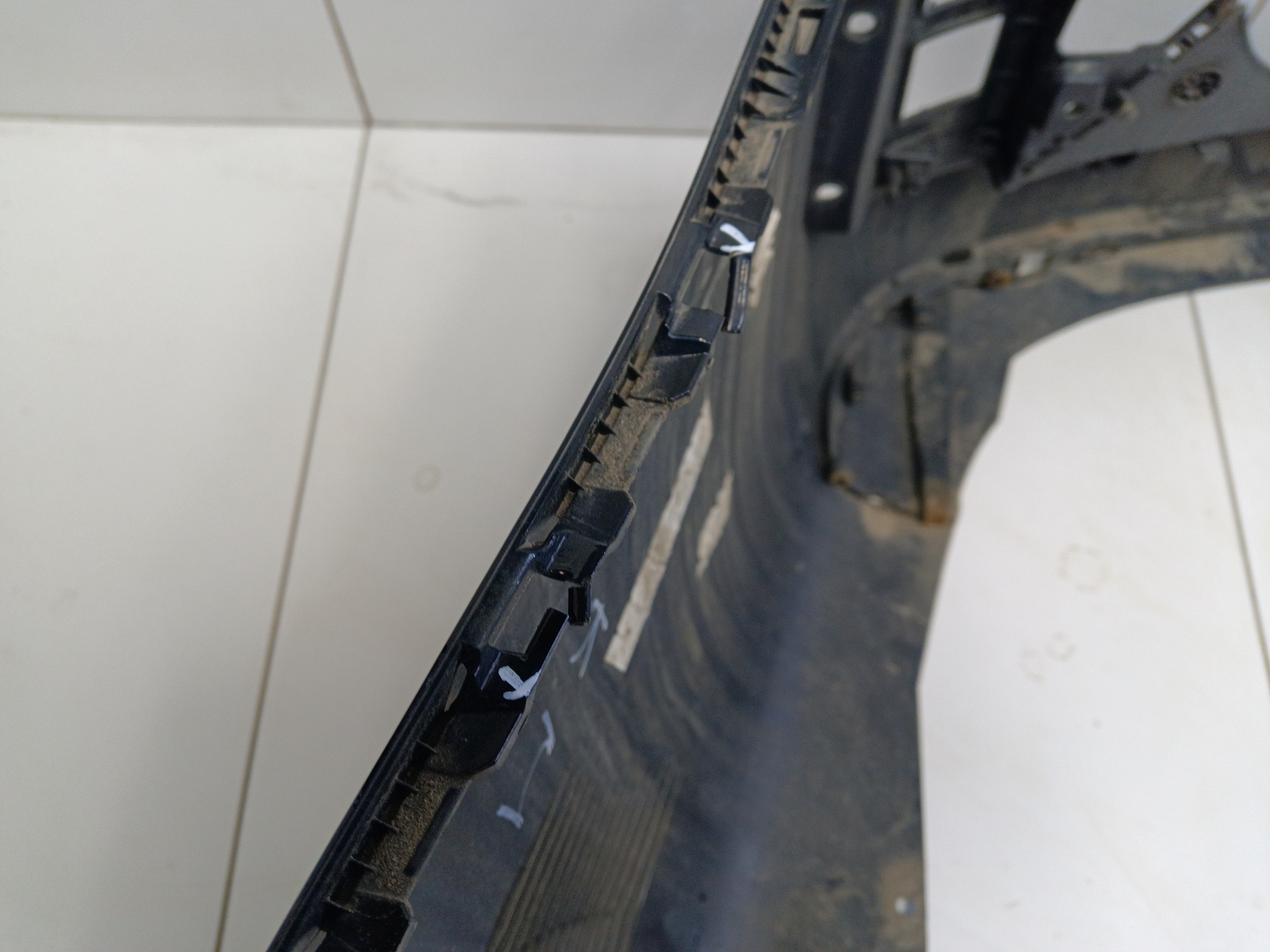 Бампер задний Hyundai Staria