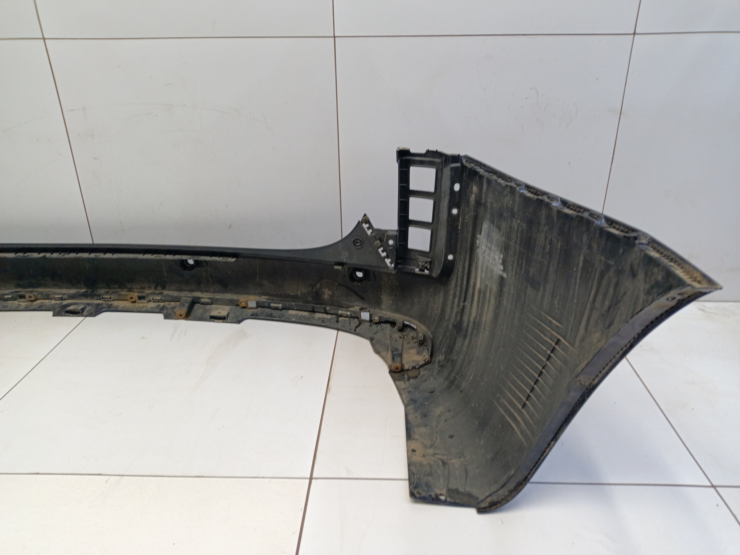 Бампер задний Hyundai Staria