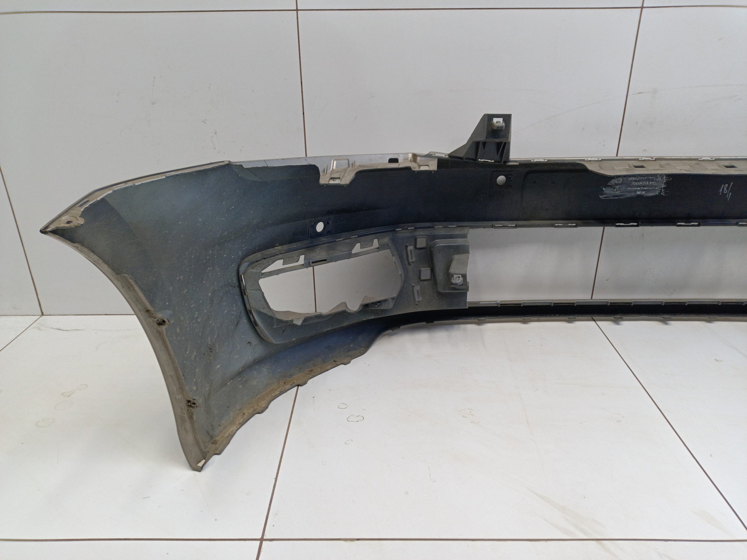 Бампер передний Volkswagen Polo 5 Sedan Restail