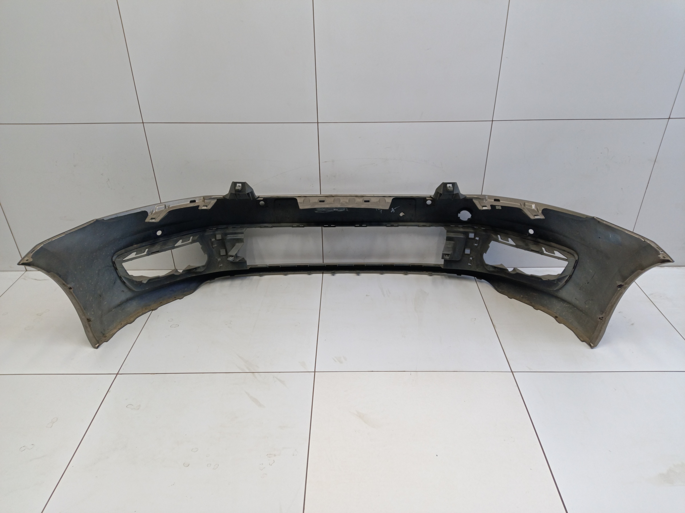 Бампер передний Volkswagen Polo 5 Sedan Restail