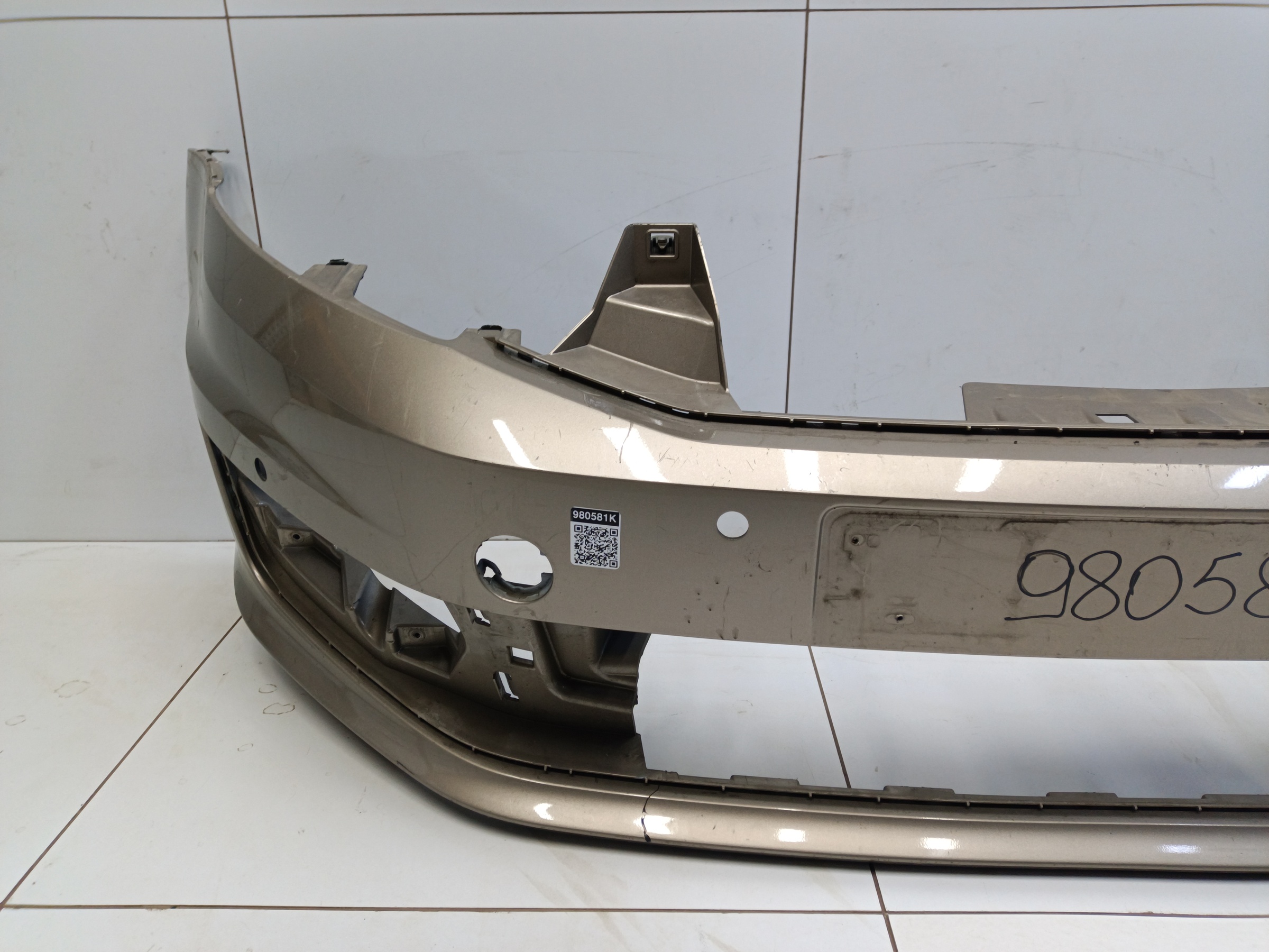 Бампер передний Volkswagen Polo 5 Sedan Restail