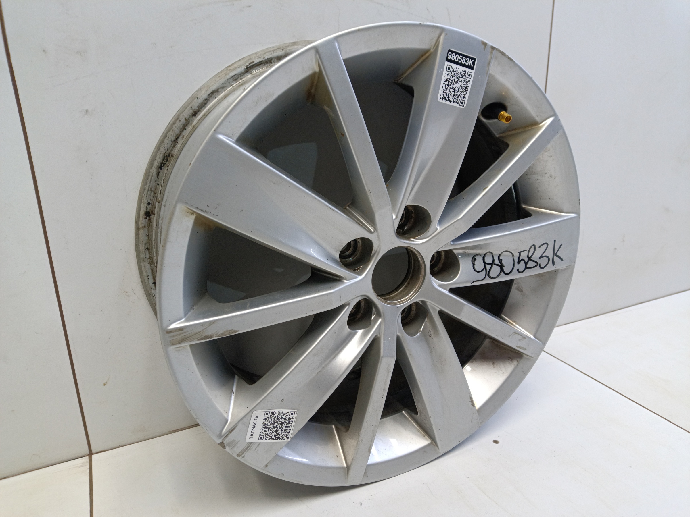 Диск колеса литой Volkswagen Polo 5 R15