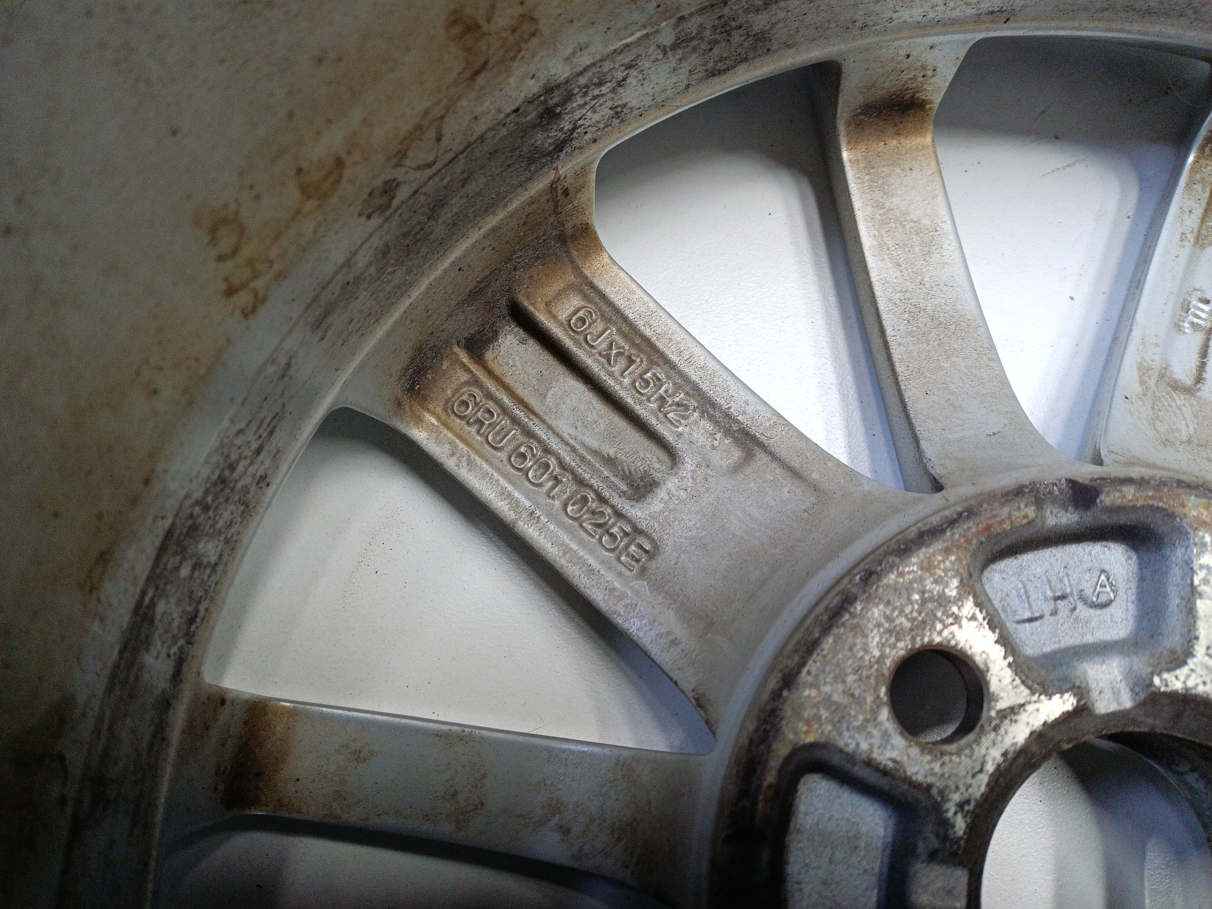 Диск колеса литой Volkswagen Polo 5 R15