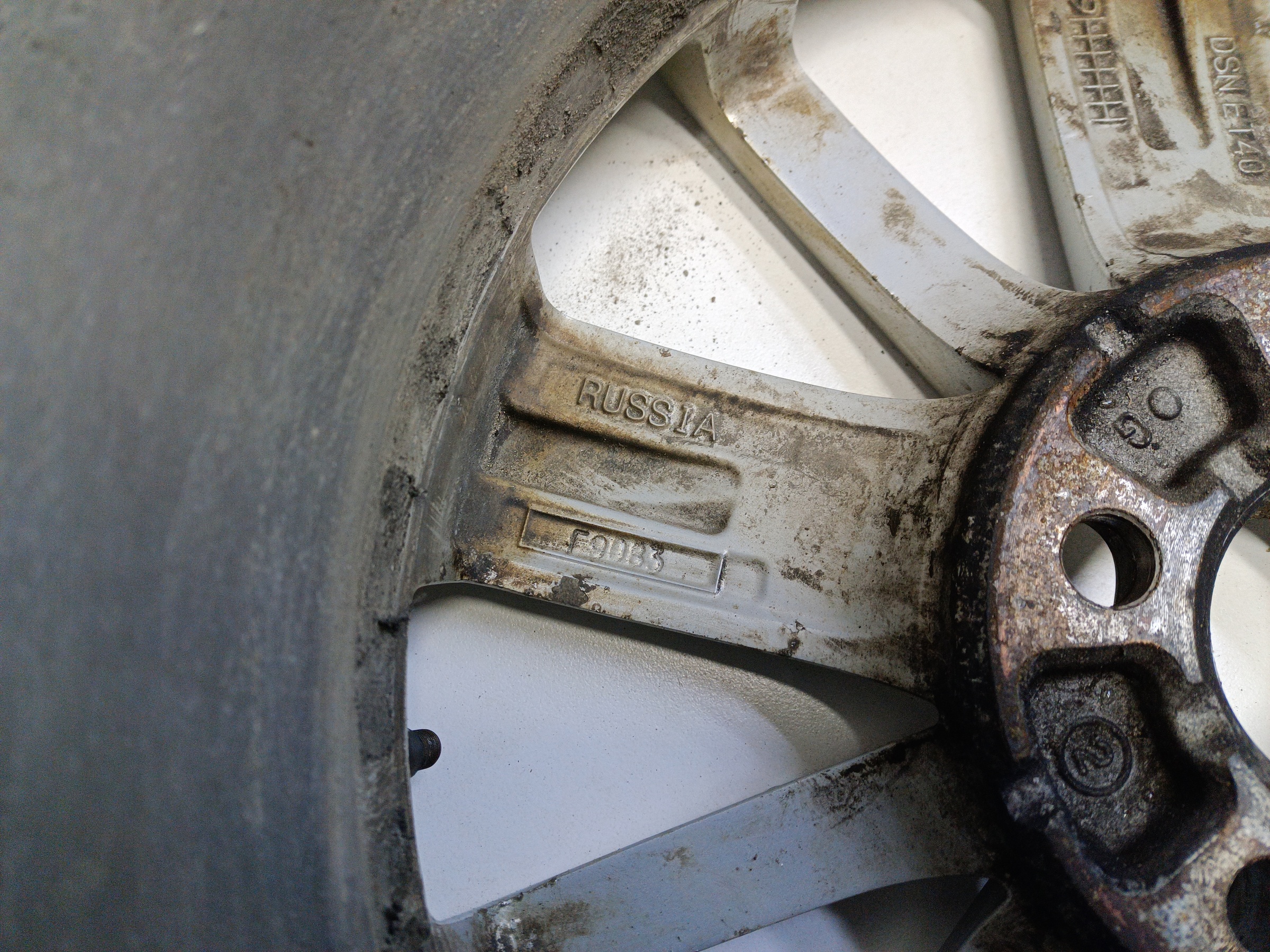 Диск колеса литой Volkswagen Polo 5 R15