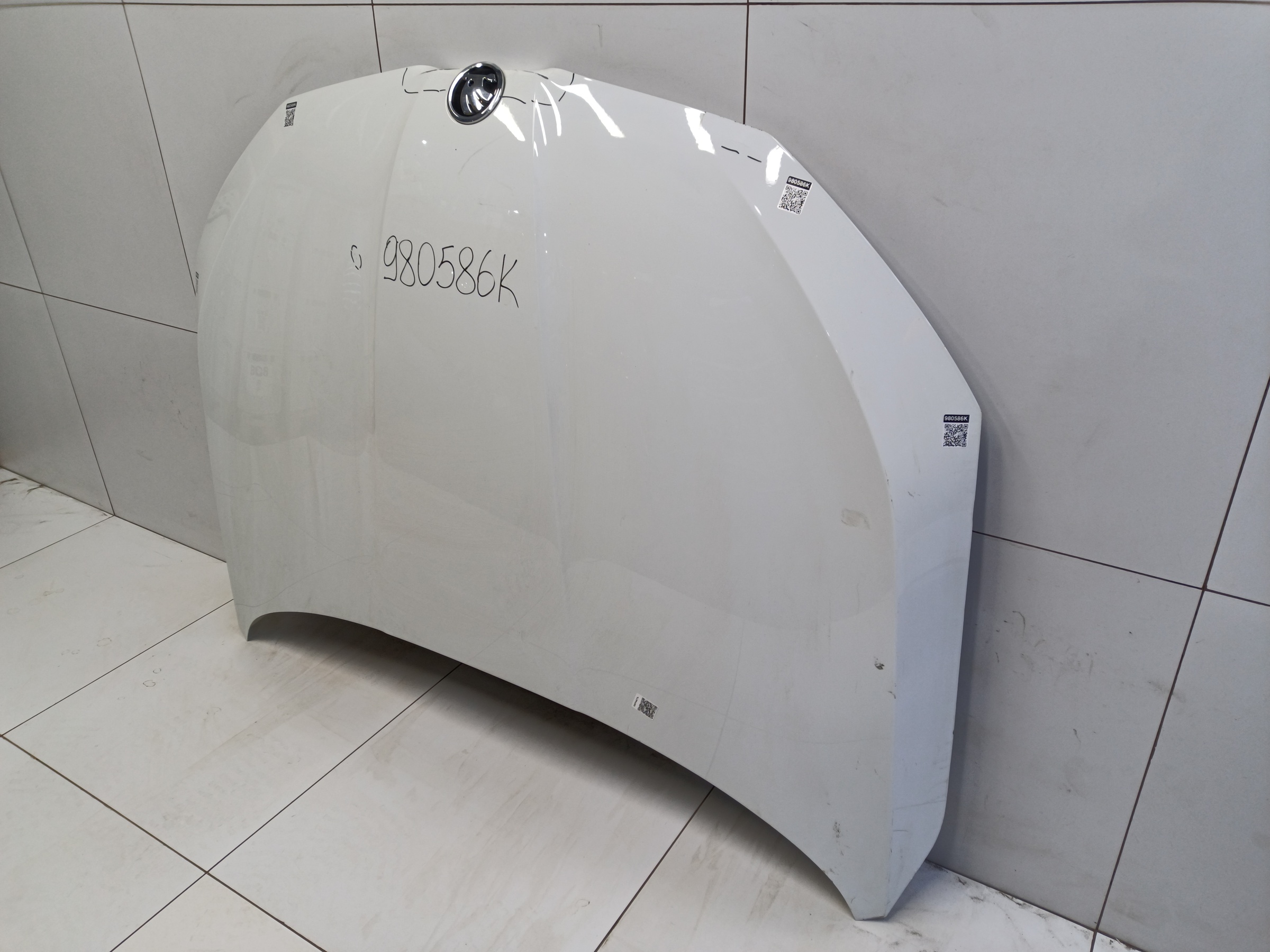 Капот Skoda Rapid 2