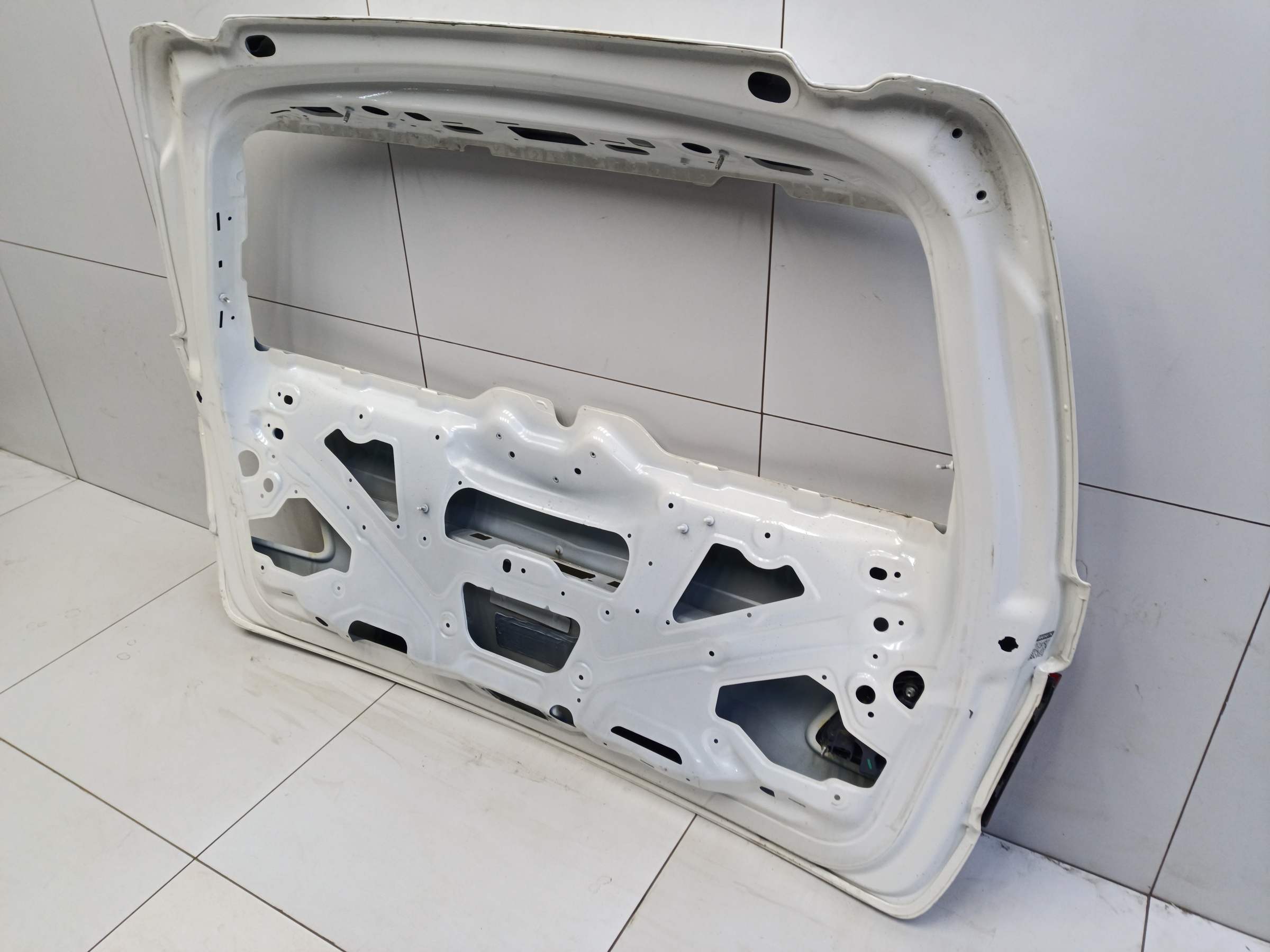 Крышка багажника Mercedes-Benz GLS-Klasse X166