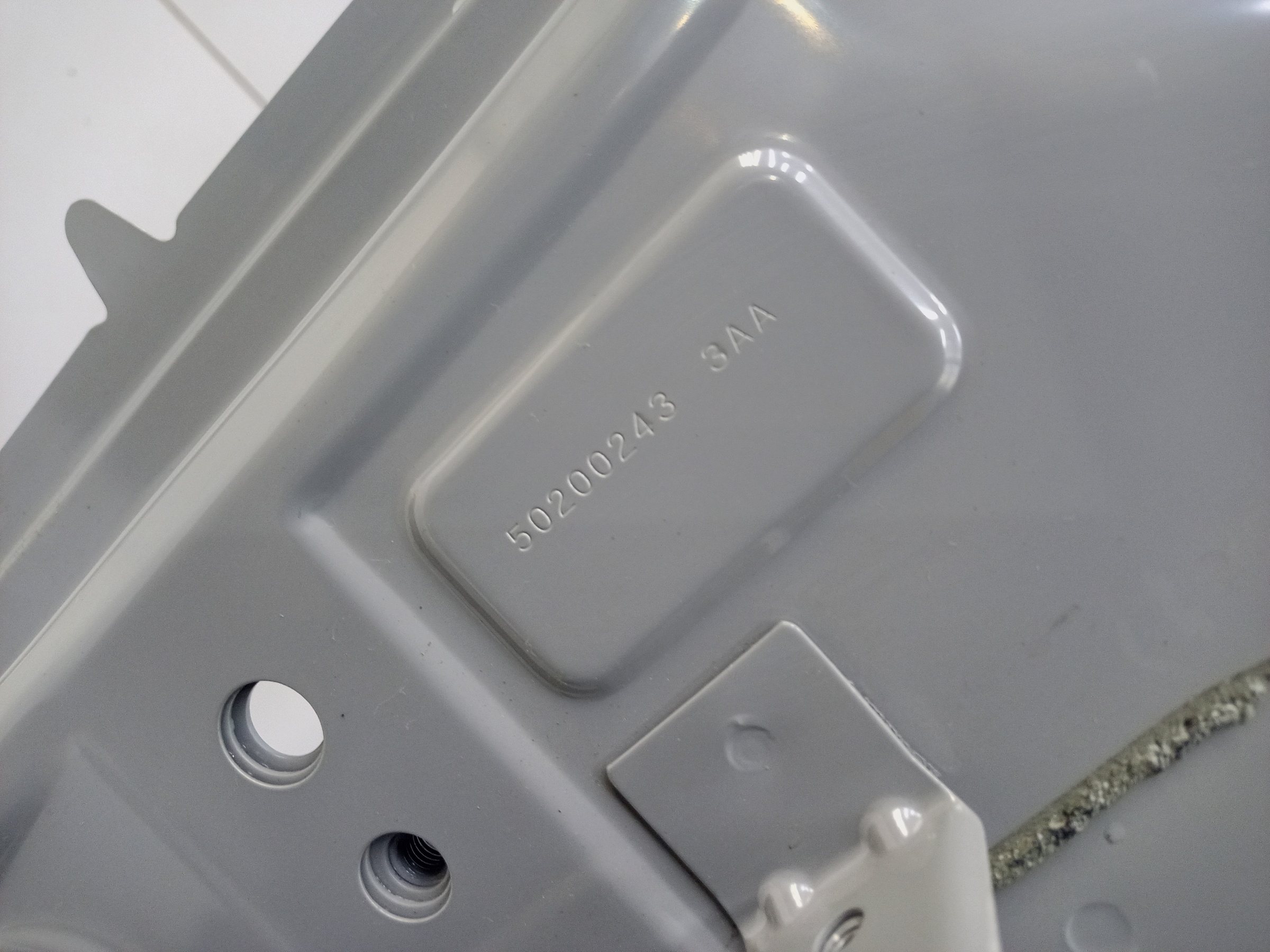 Панель кузова боковая правая Omoda C5