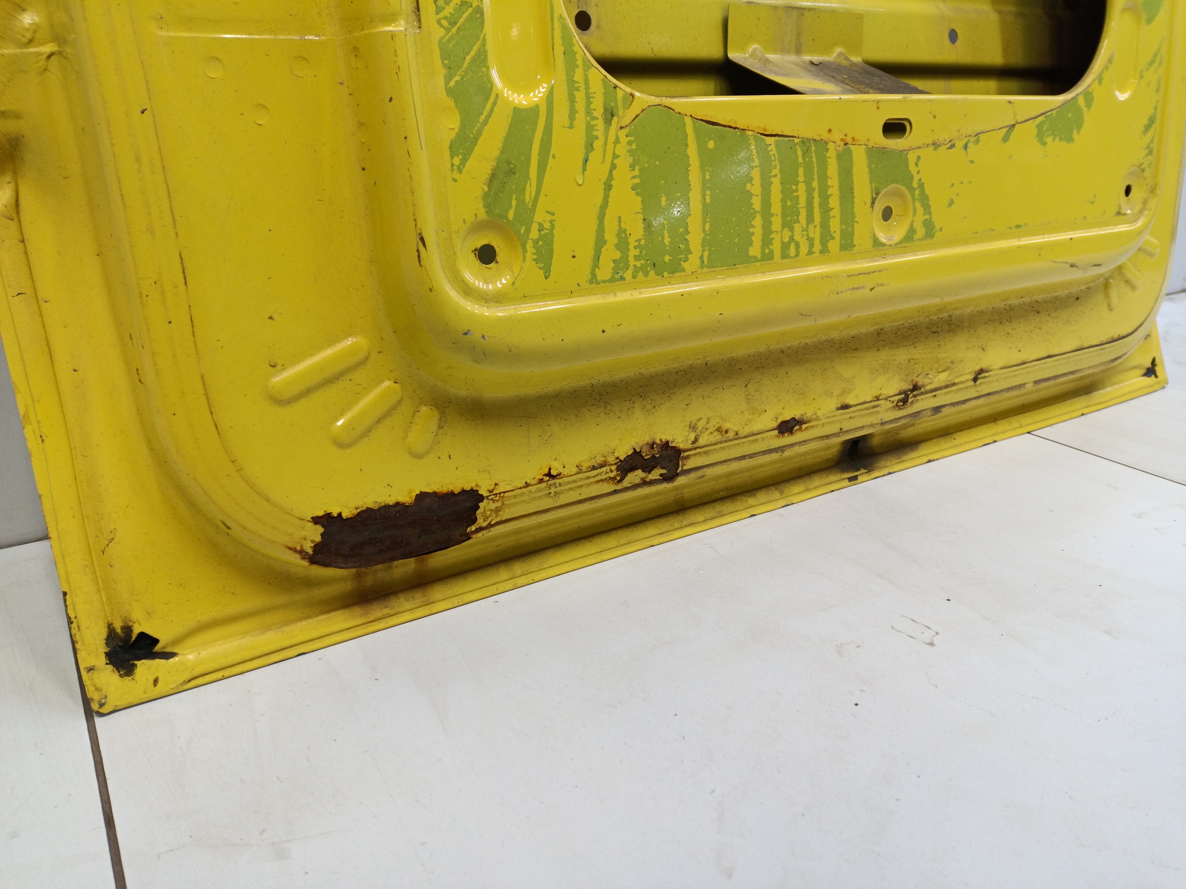 Дверь задняя правая Mercedes-Benz Sprinter W906 Double Cab бортовой