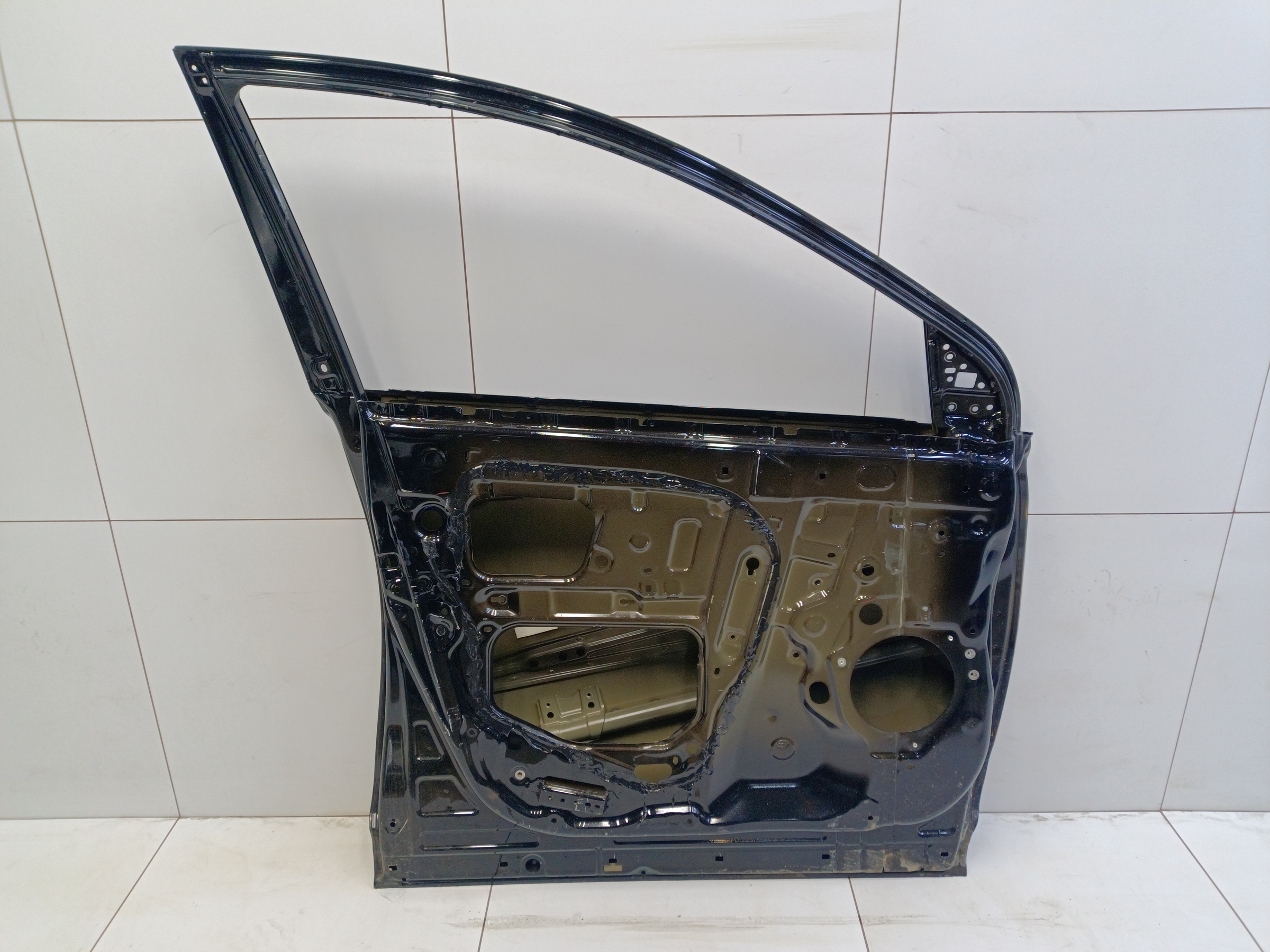 Дверь передняя левая Toyota RAV4 CA40