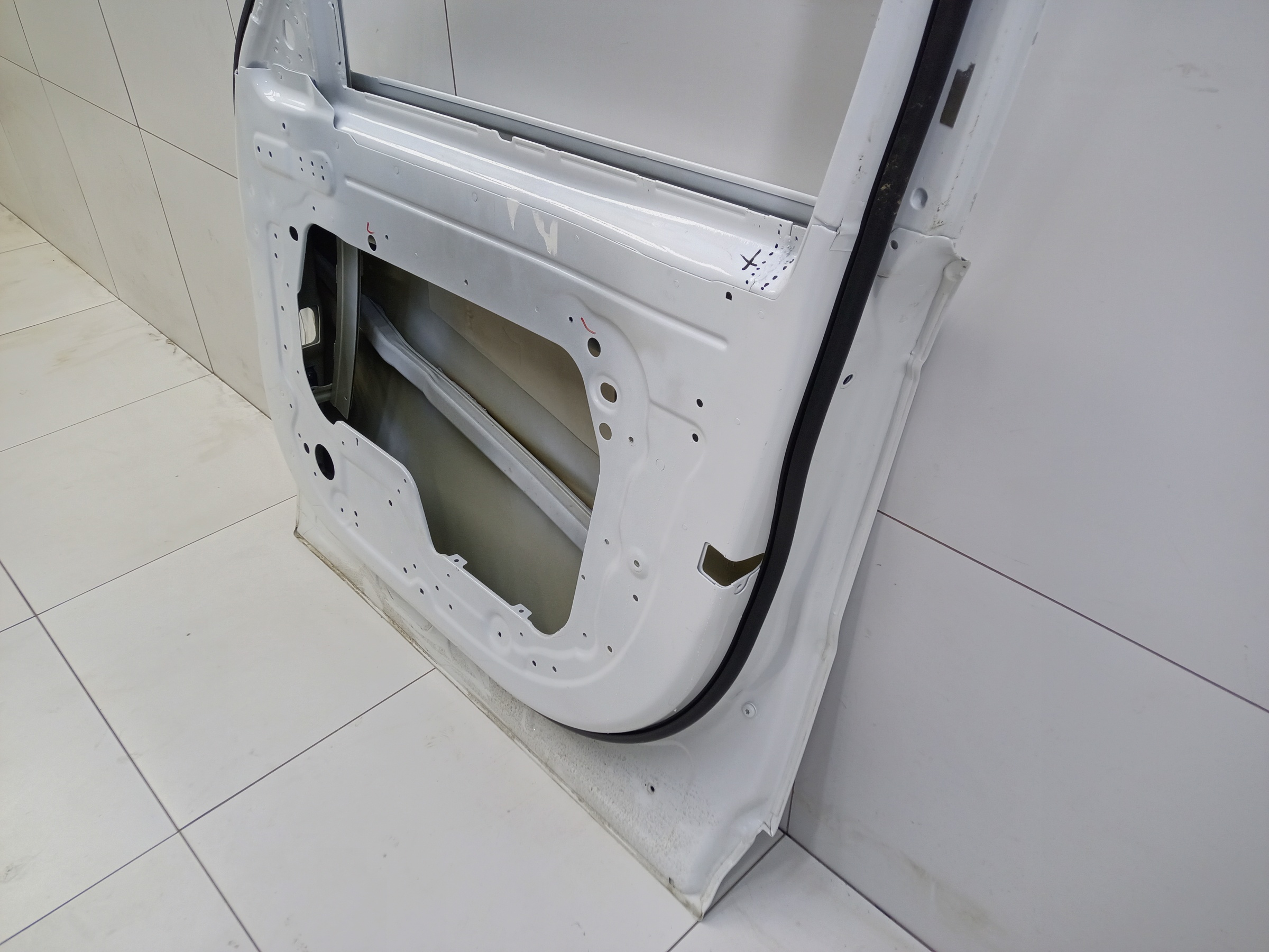 Дверь передняя правая Land Rover Range Rover Sport 2