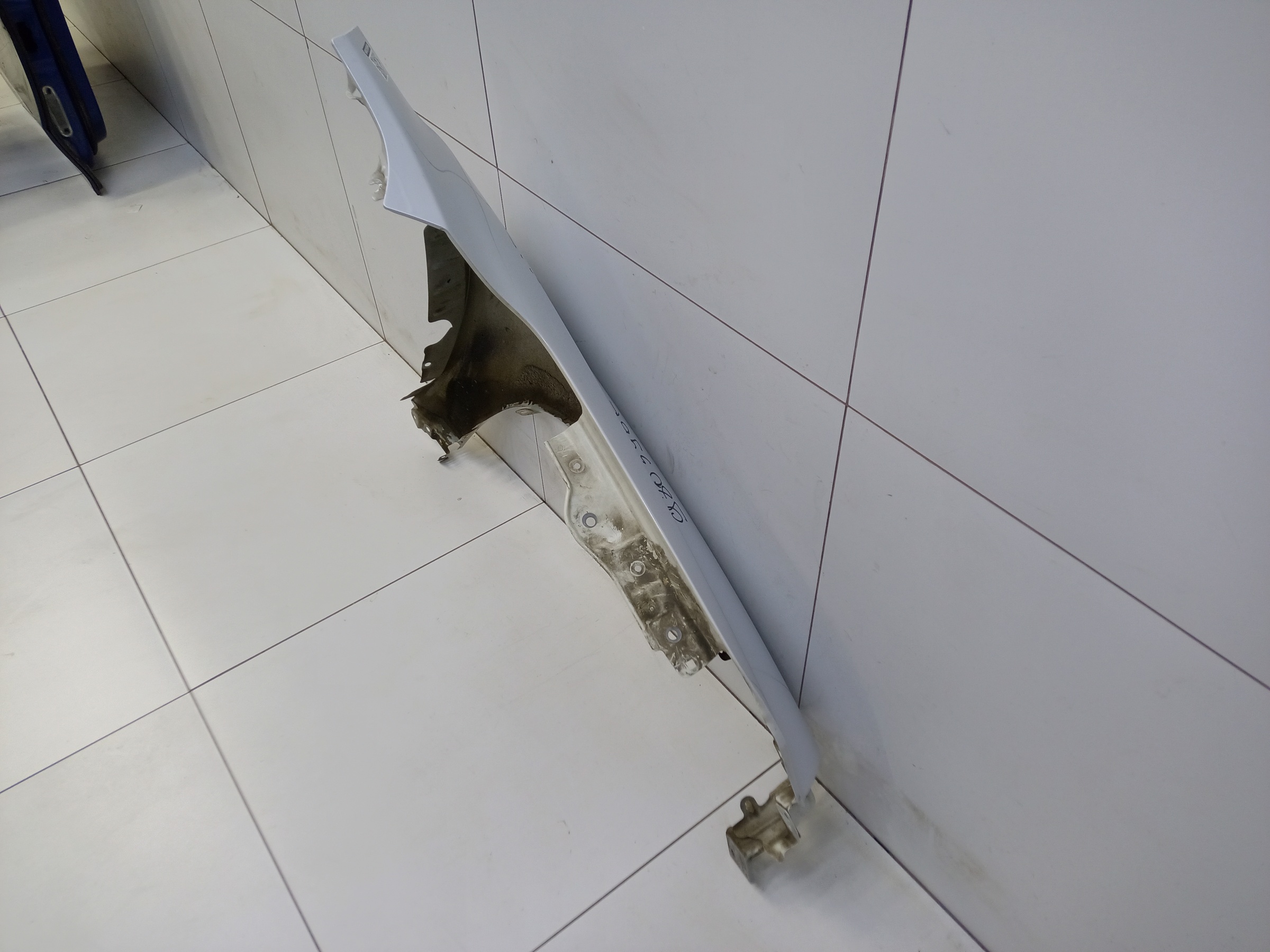 Крыло переднее левое Mitsubishi Pajero Sport 3 Restail