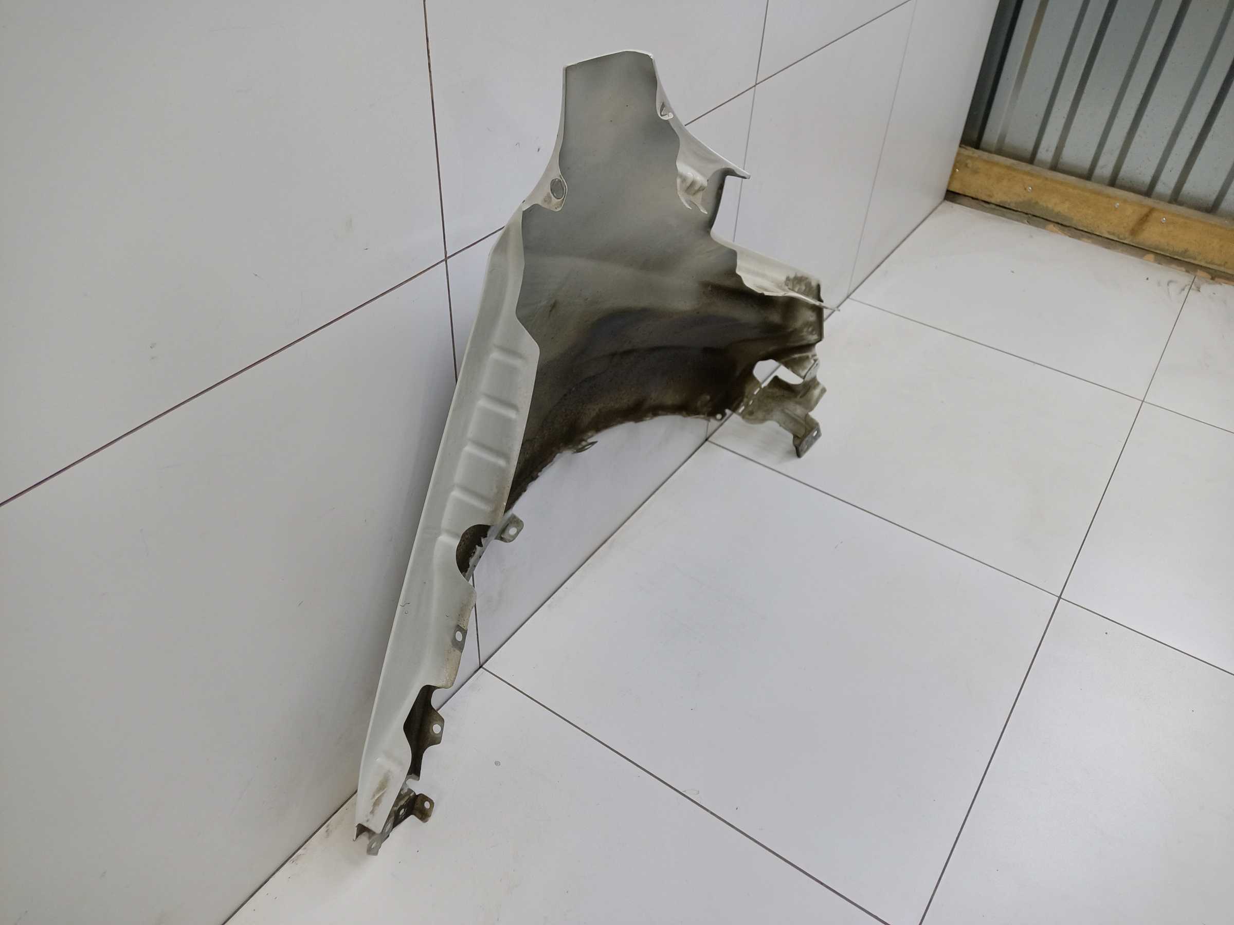 Крыло переднее левое Mitsubishi Pajero Sport 3 Restail