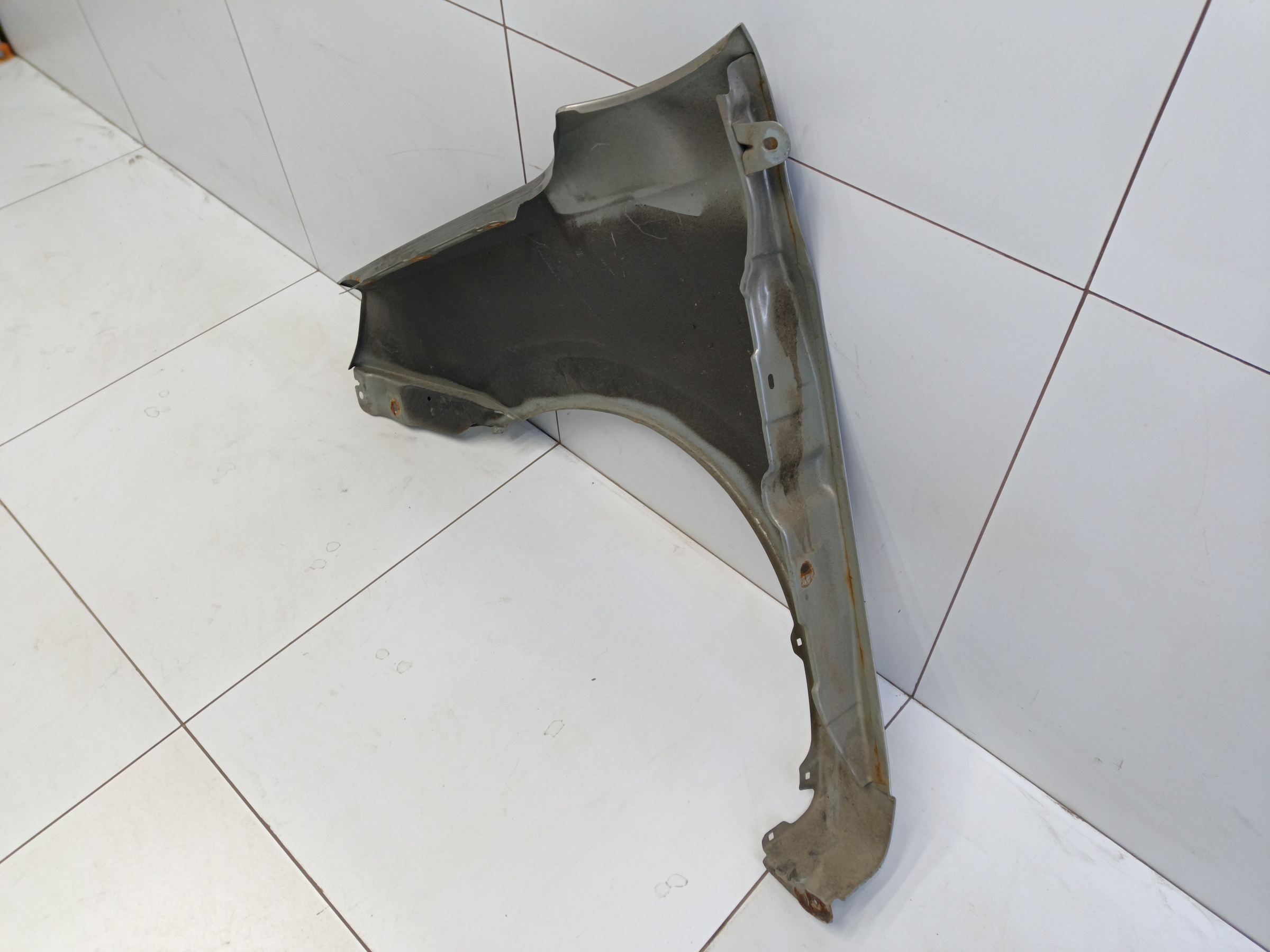 Крыло переднее правое Lada Granta 1 Restail без повторителя