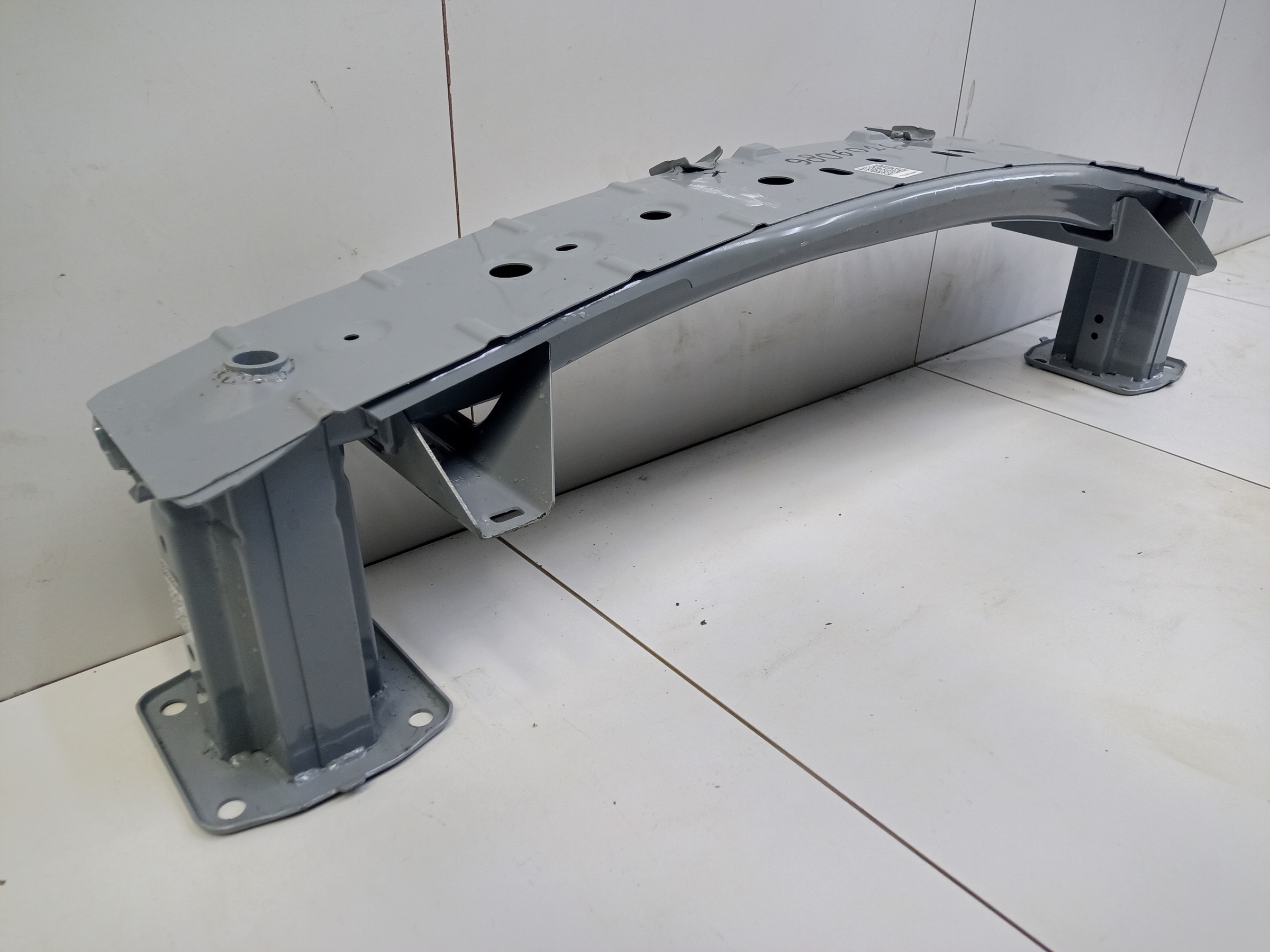 Усилитель переднего бампера Mazda CX-4 Restail