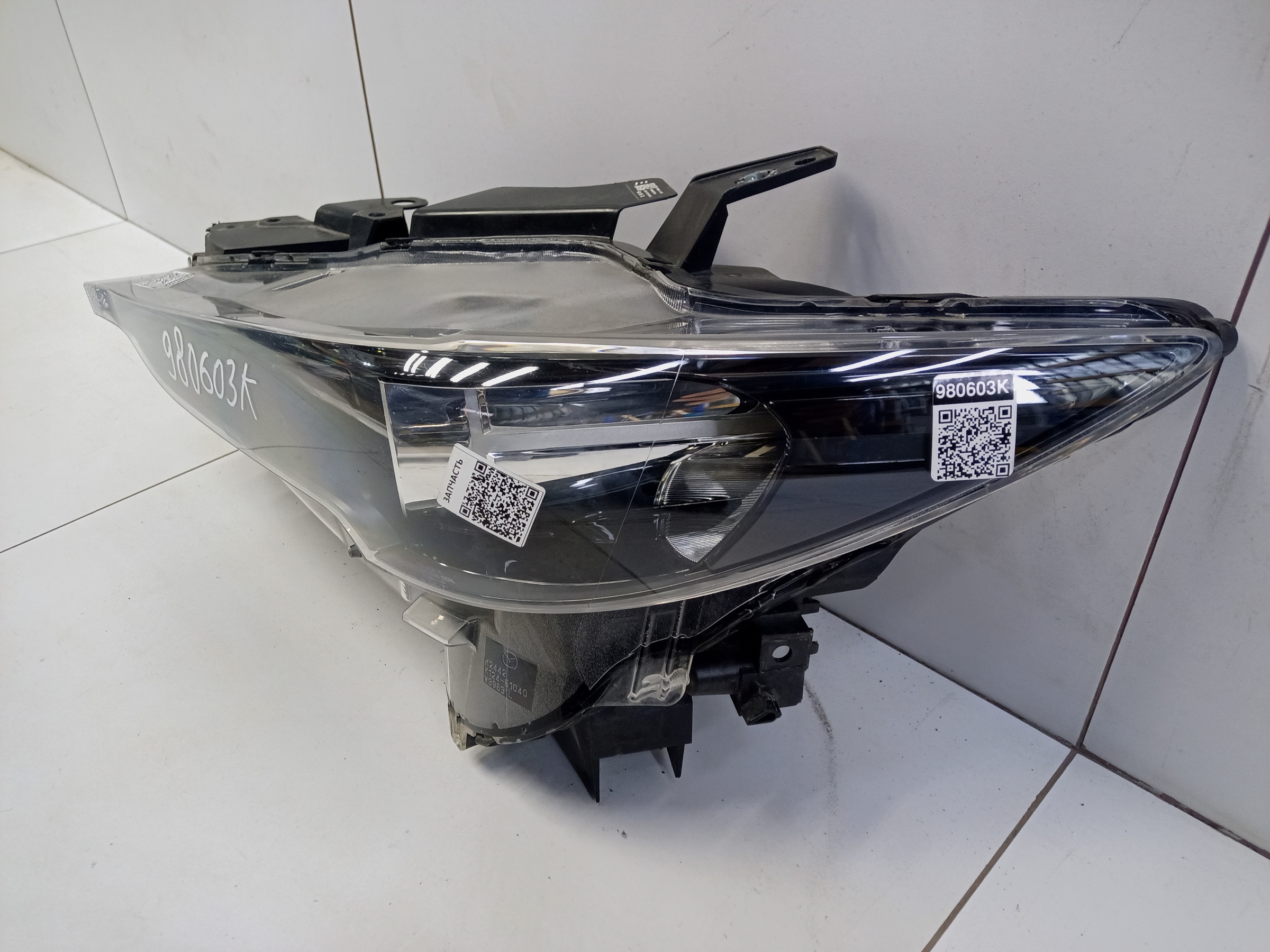 Фара передняя левая Mazda CX-5 2 LED