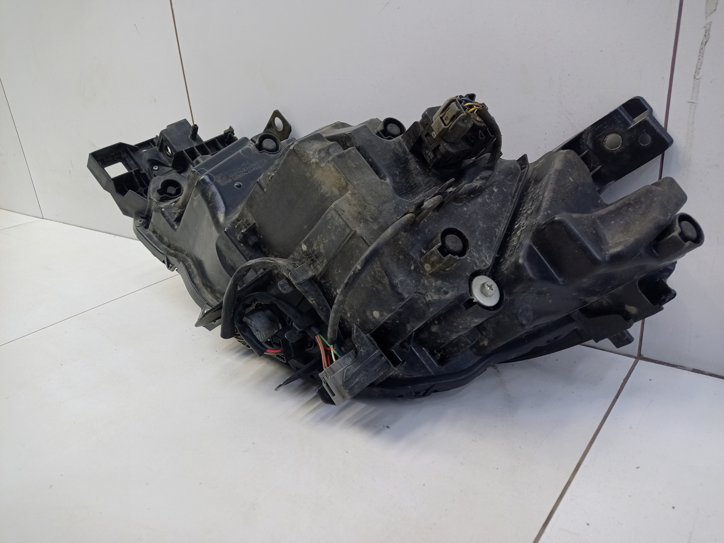 Фара передняя правая Mazda CX-4 Restail