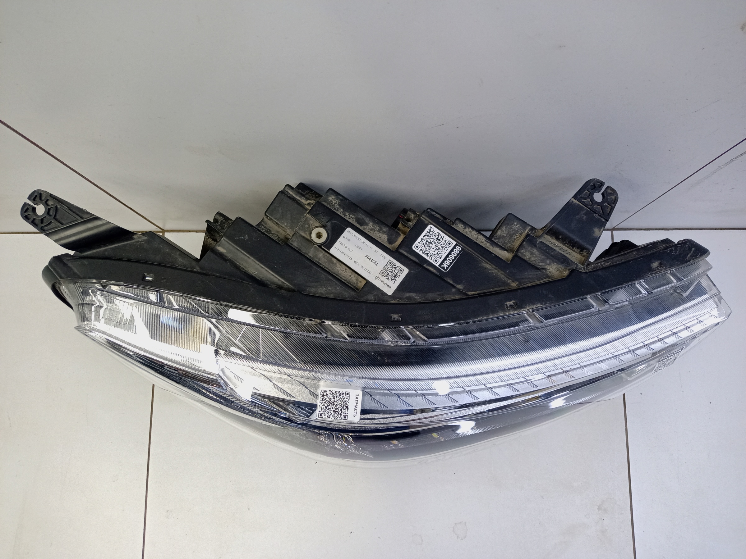 Фара передняя правая Haval Jolion LED