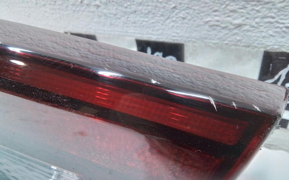 Фонарь крышки багажника Kia K5 3 LED