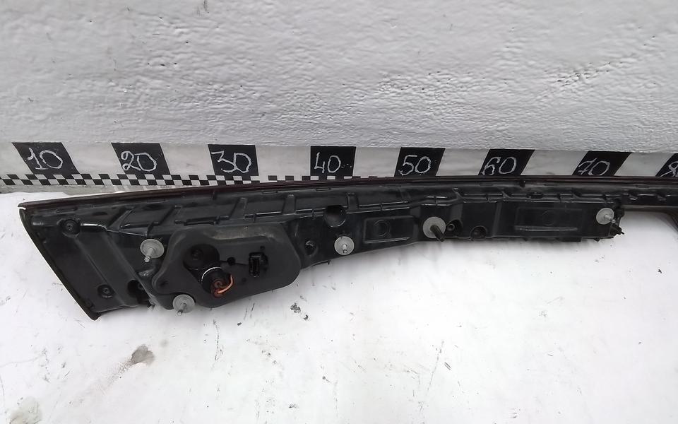 Фонарь крышки багажника Kia K5 3 LED