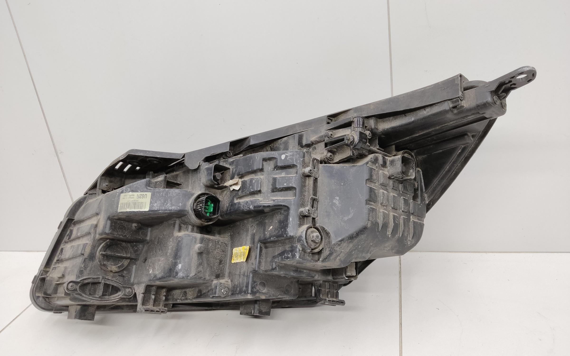 Фара передняя правая Kia Sorento 3 Restail LED