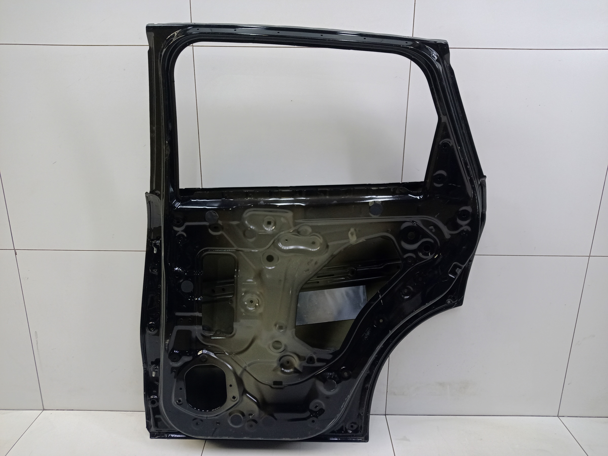 Дверь задняя правая Haval Jolion Restail