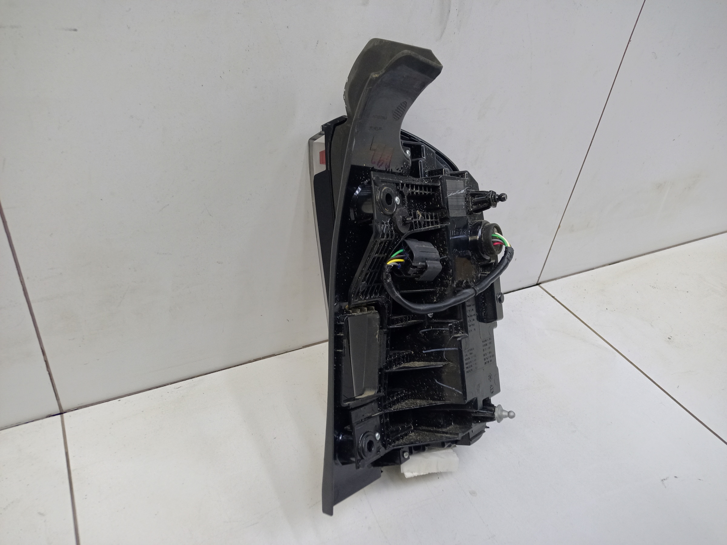 Фонарь задний левый наружный Haval Dargo LED