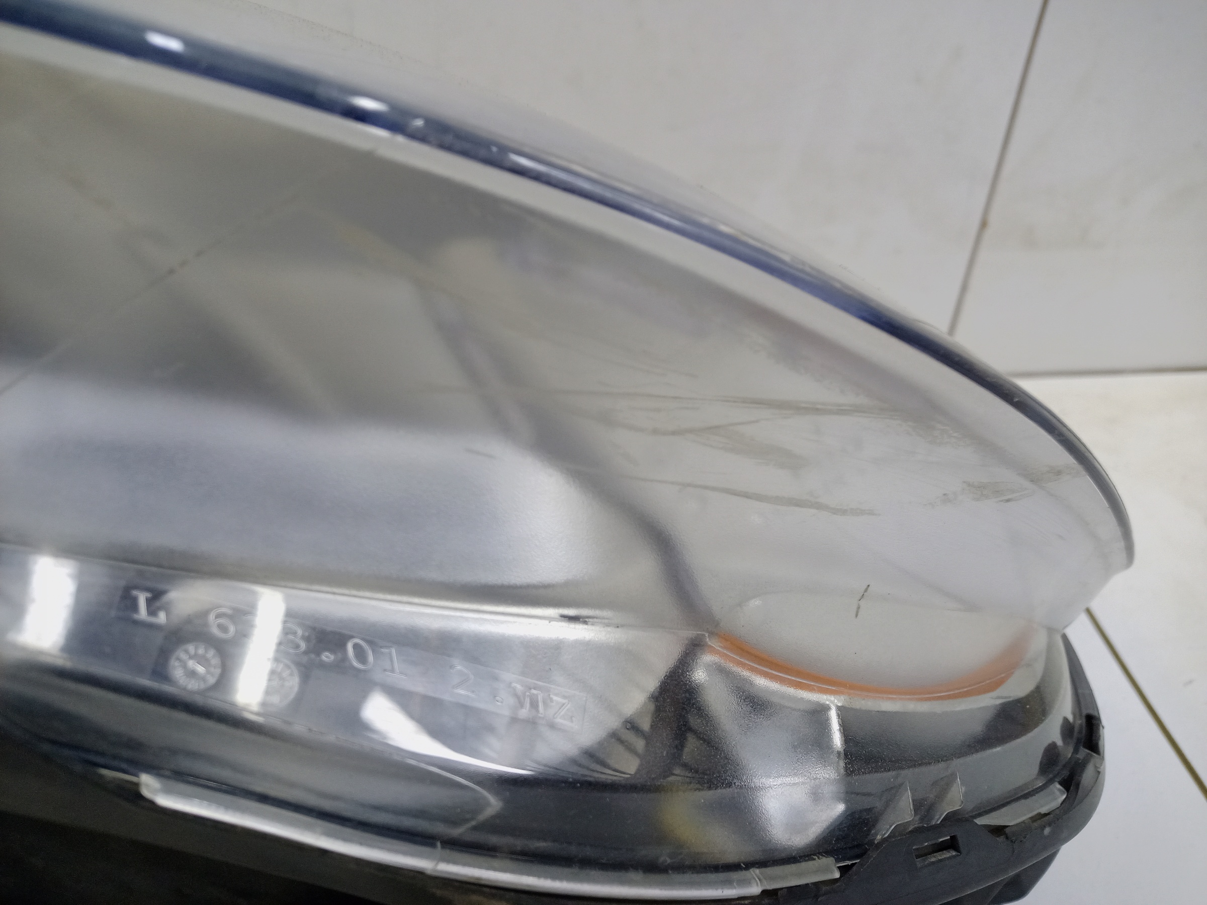 Фара передняя левая Volvo XC70 2 Restail ксенон