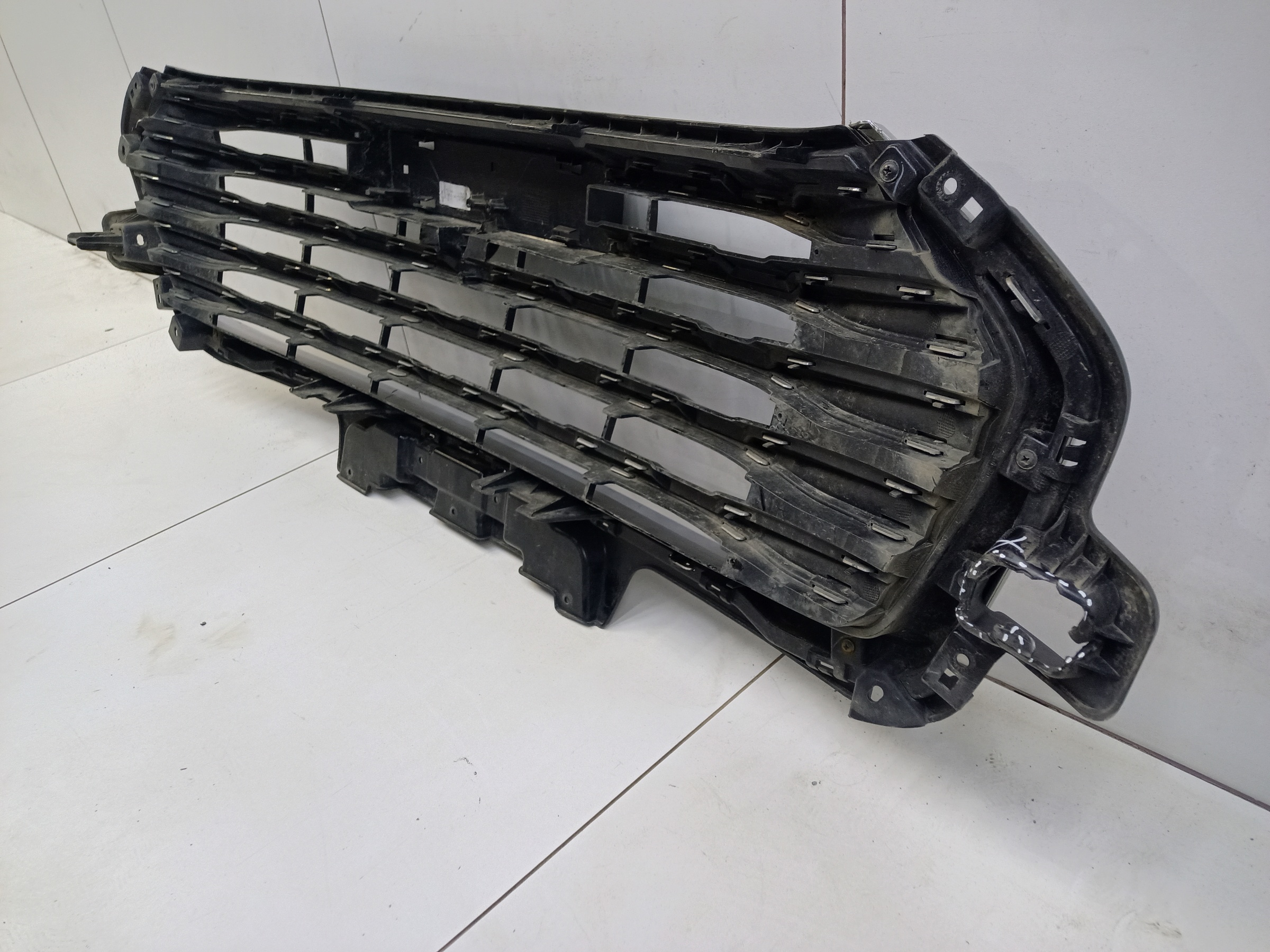 Решётка радиатора Haval Jolion под камеру