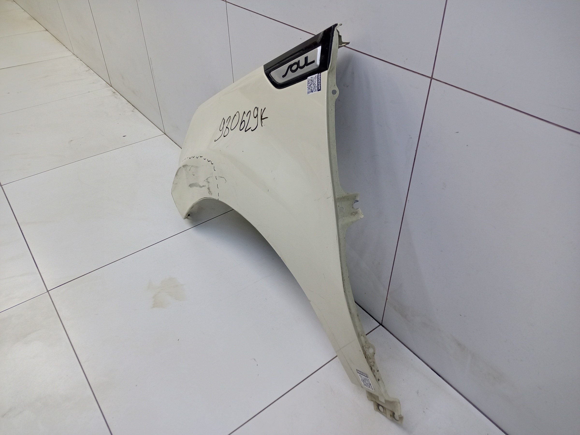 Крыло переднее левое KIA Soul 2